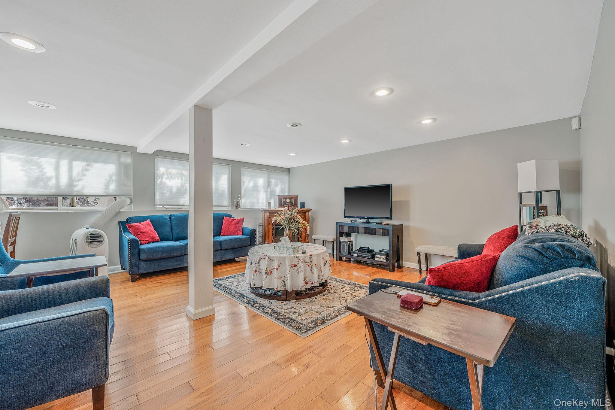 Single Family Split Cedar  Suffolk County, NY 11749, MLS-912173-12