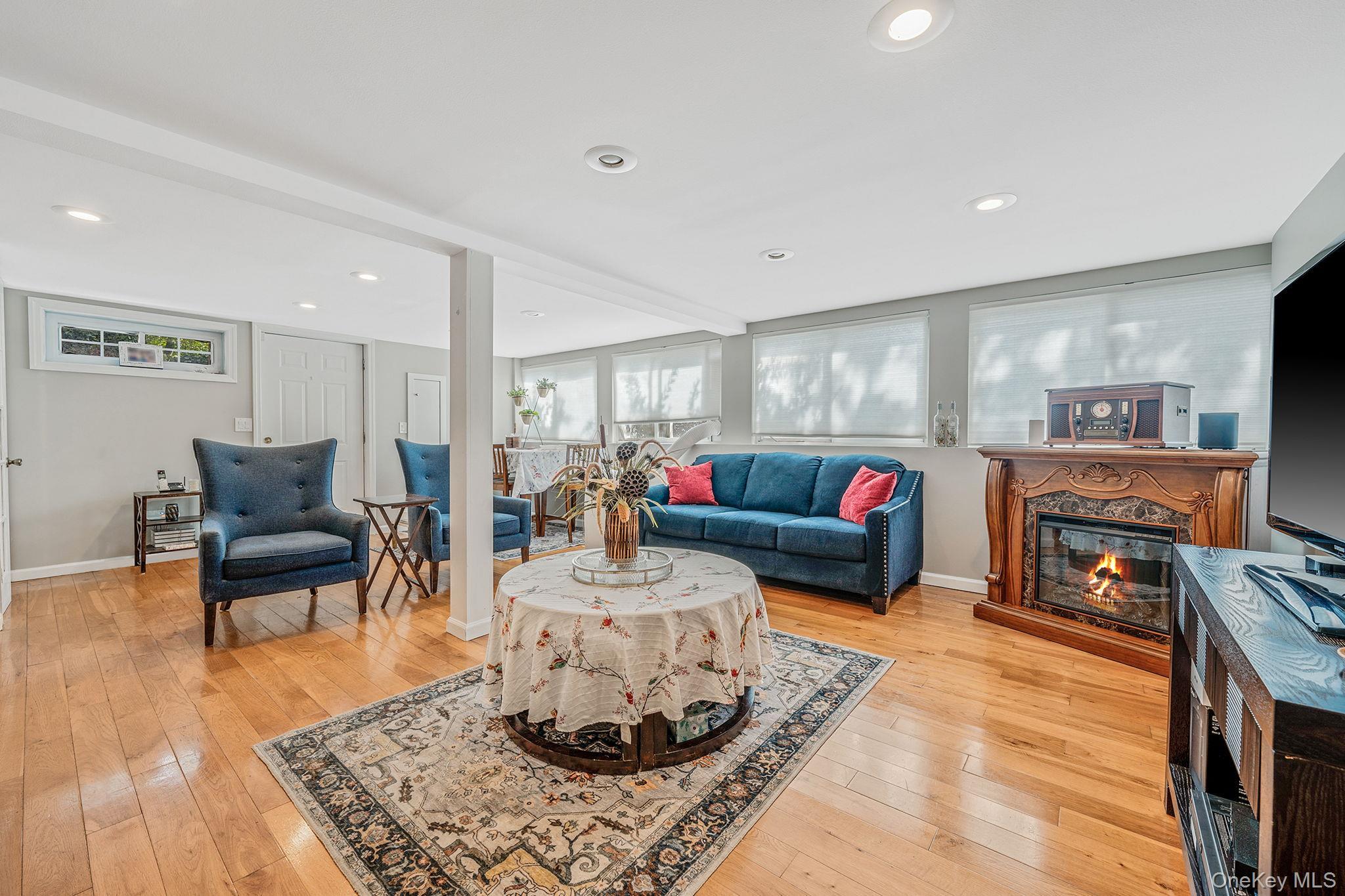 Single Family Split Cedar  Suffolk County, NY 11749, MLS-912173-13