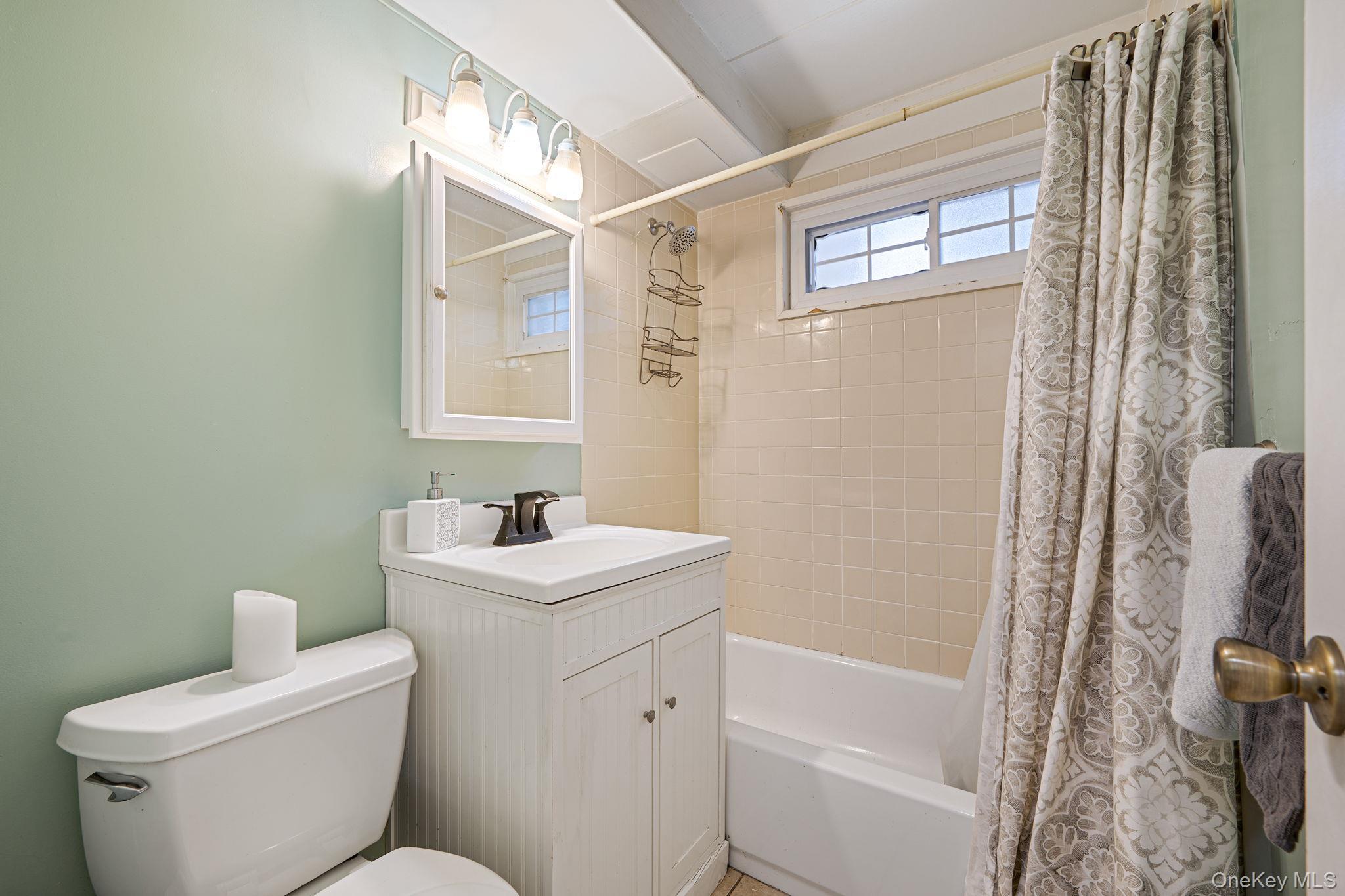 Single Family Split Cedar  Suffolk County, NY 11749, MLS-912173-16