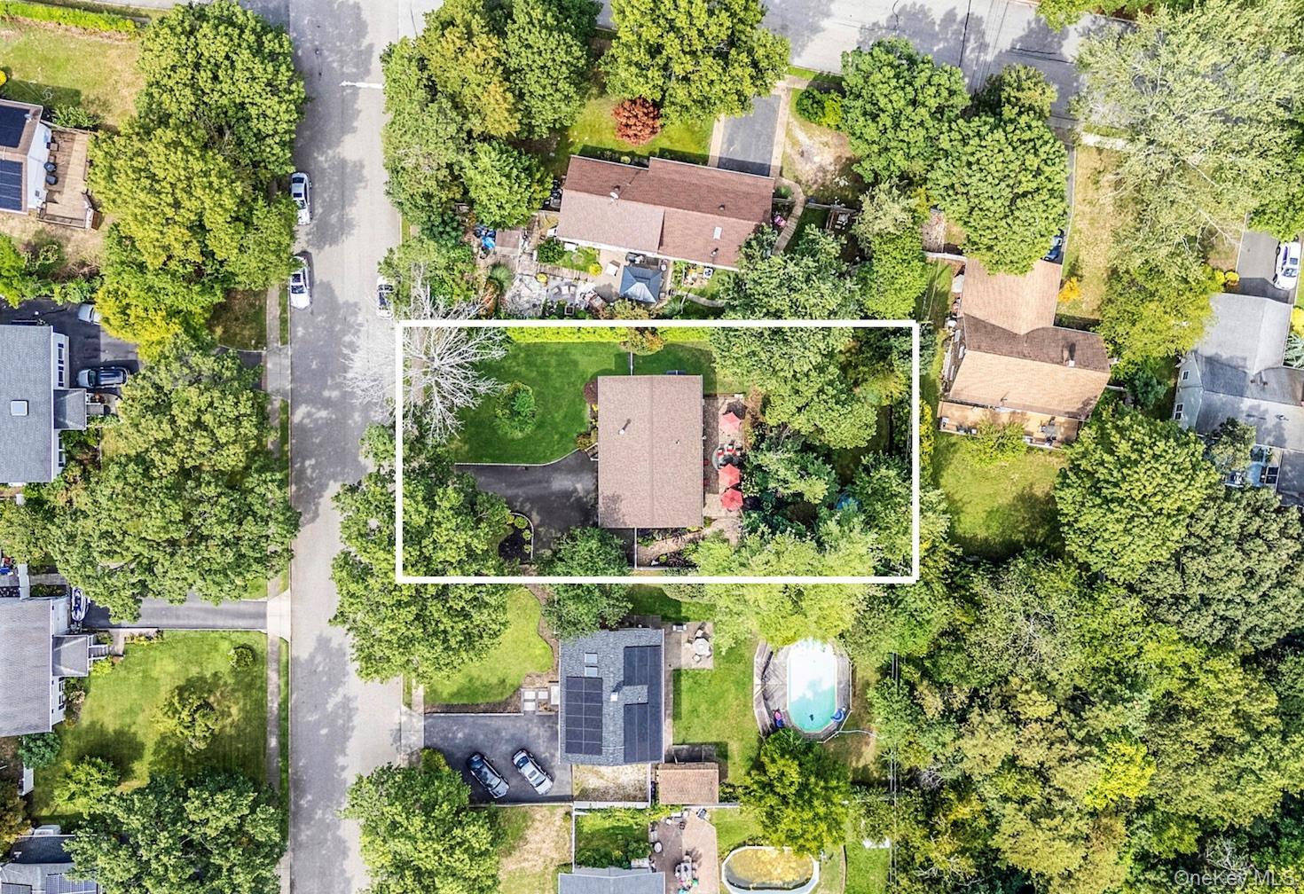 Single Family Split Cedar  Suffolk County, NY 11749, MLS-912173-24