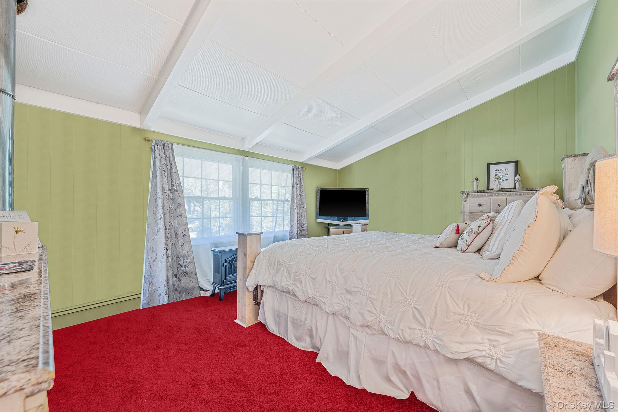 Single Family Split Cedar  Suffolk County, NY 11749, MLS-912173-7