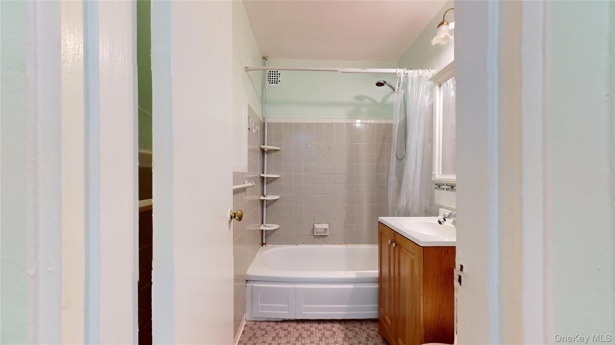 Coop 60th Queens, NY 11368, MLS-912174-15