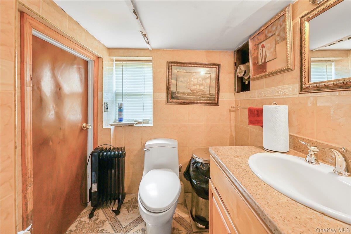 Single Family Wilder  Bronx, NY 10466, MLS-912181-17