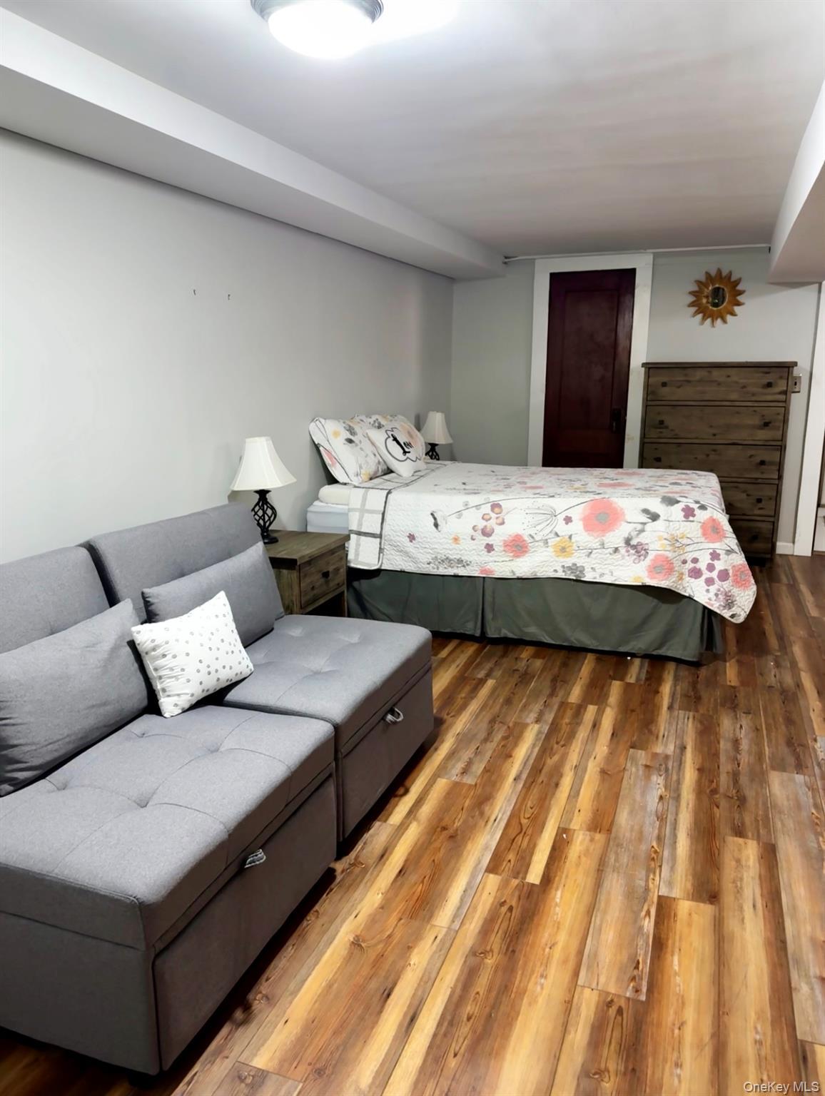 Single Family 74th  Queens, NY 11385, MLS-912189-33