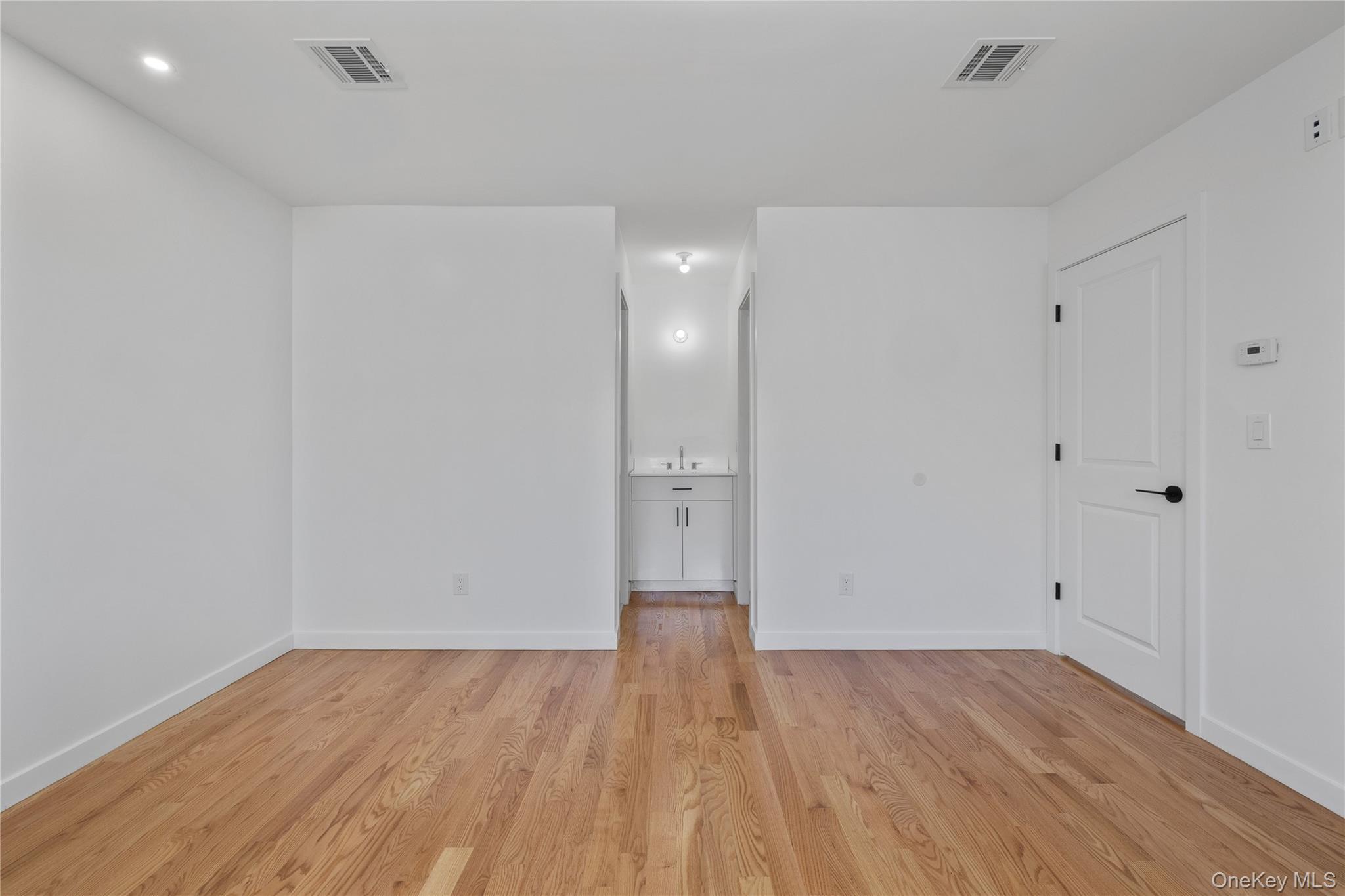 Condo Old Nyack  Rockland County, NY 10977, MLS-912252-25