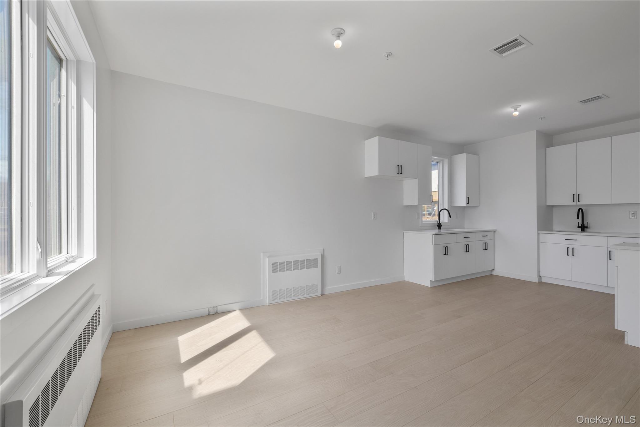 Condo Old Nyack  Rockland County, NY 10977, MLS-912252-39