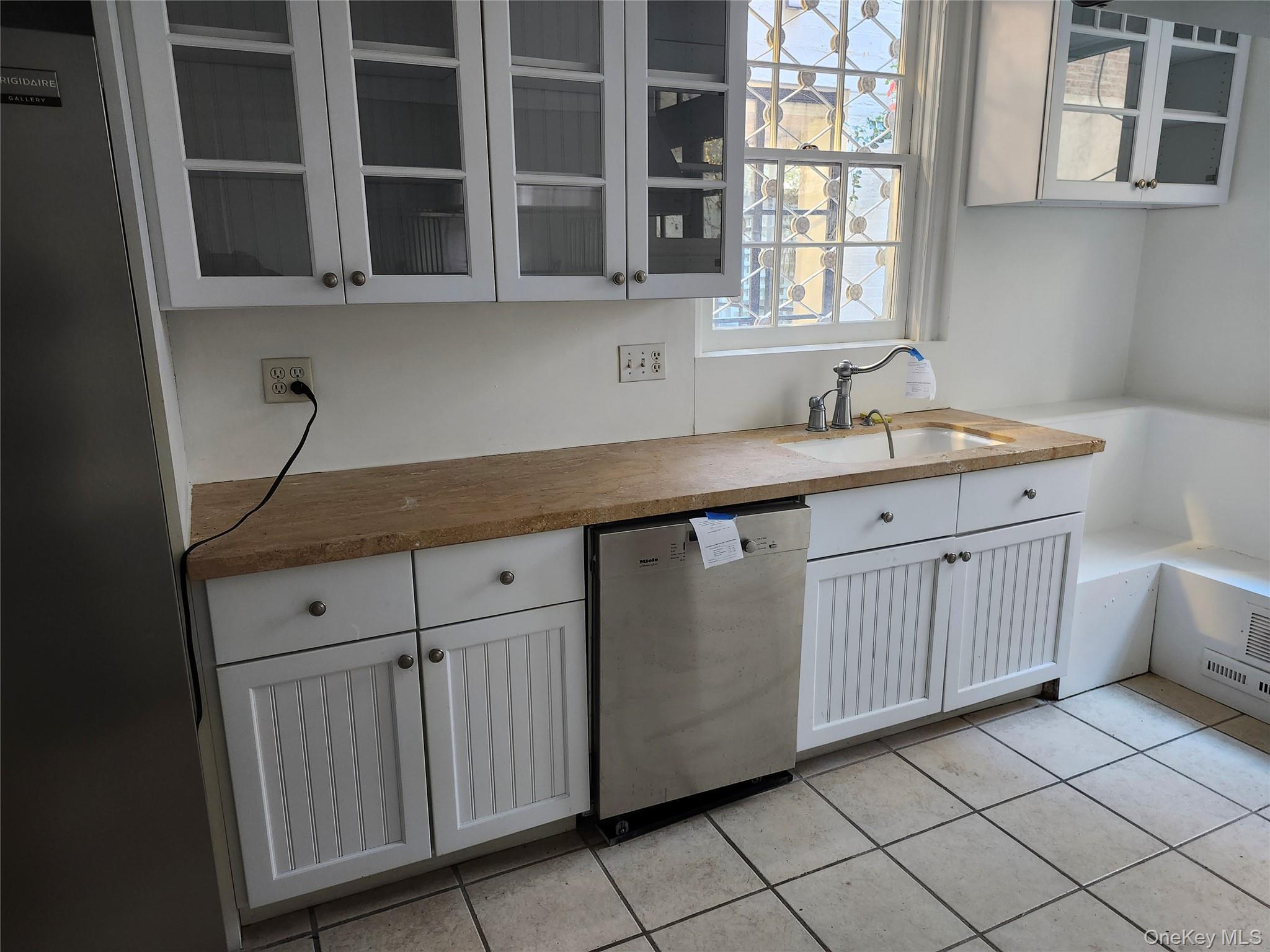 Single Family 62nd  Manhattan, NY 10065, MLS-912288-4