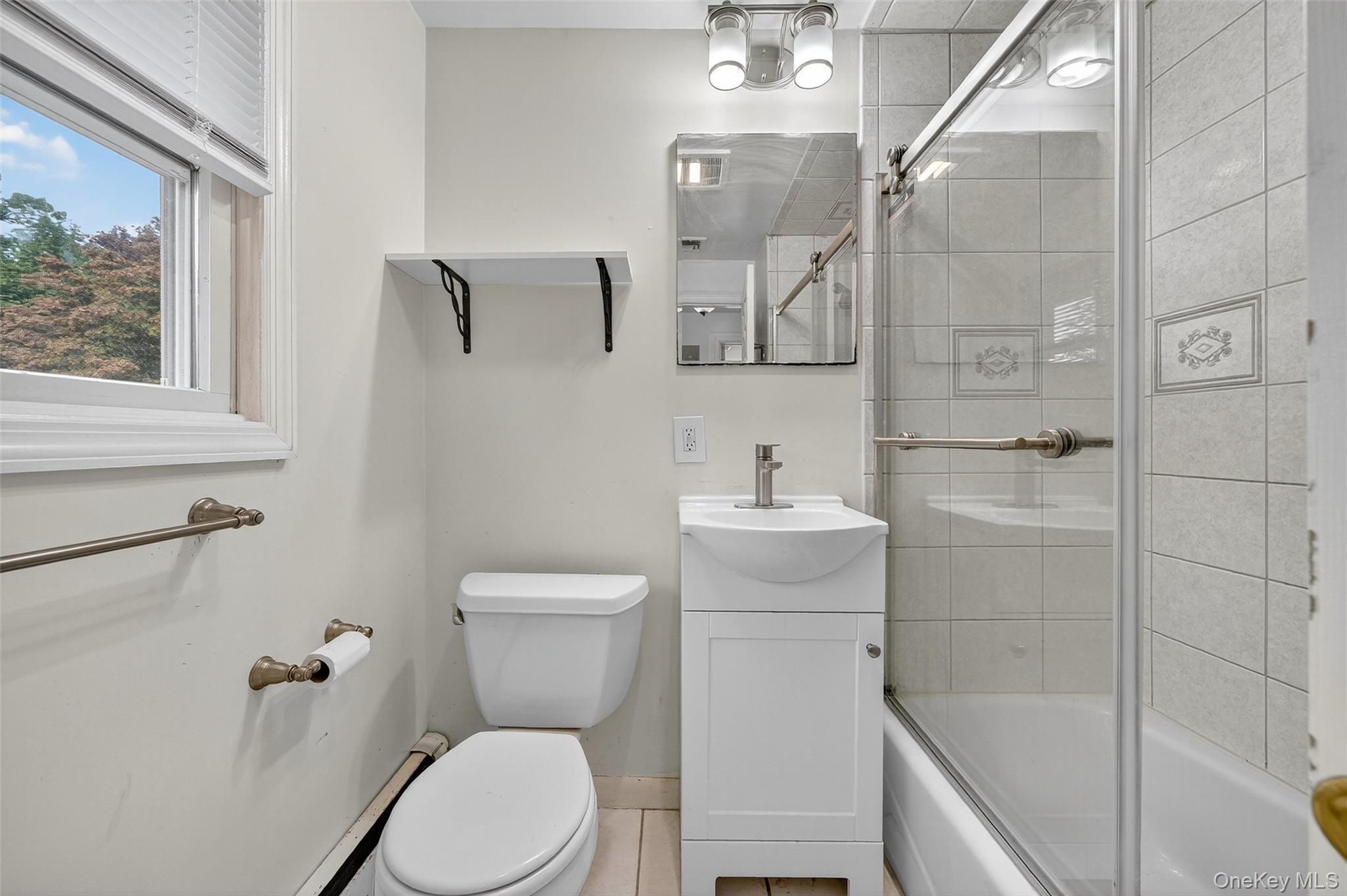 Single Family Rockland Rockland County, NY 10901, MLS-912298-35