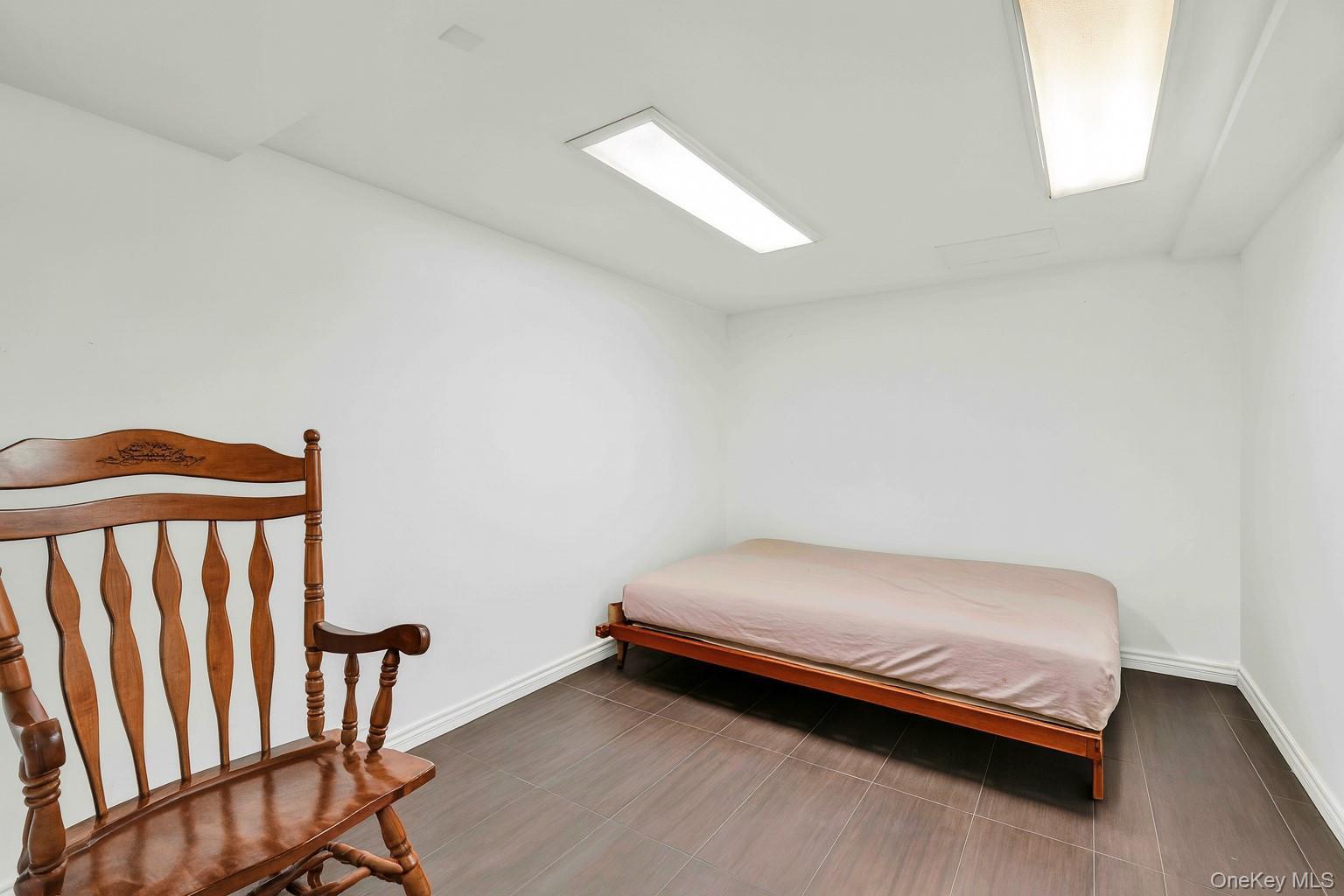 Single Family 38th Queens, NY 11105, MLS-912303-17