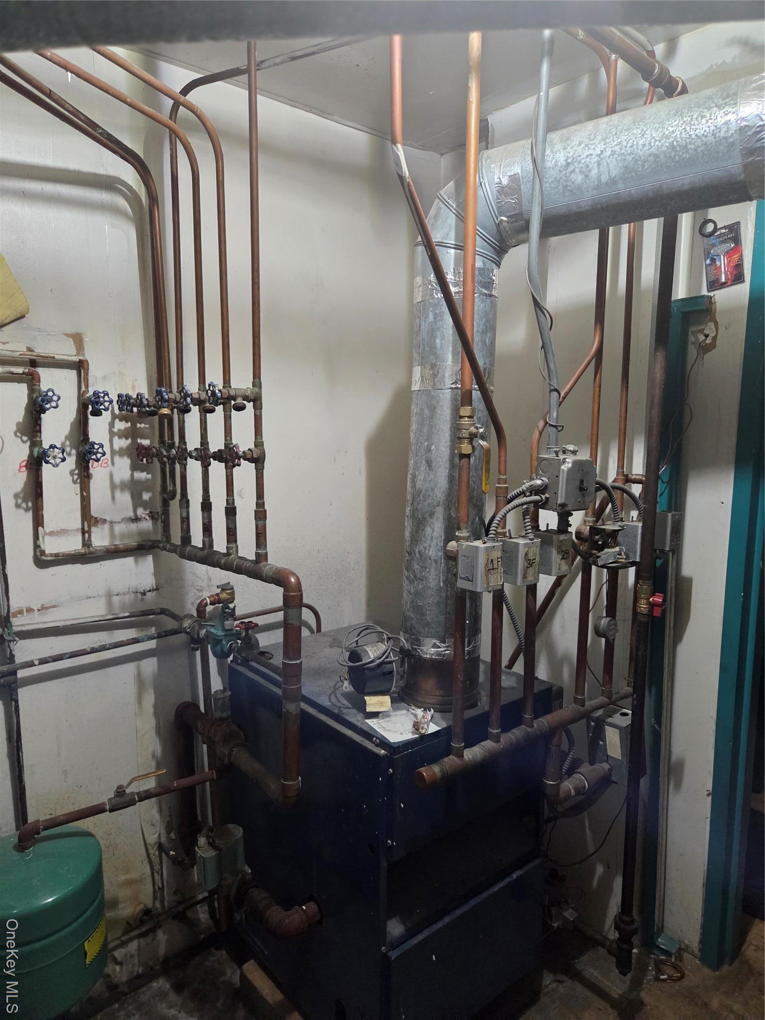 Single Family Strong  Queens, NY 11368, MLS-912367-5