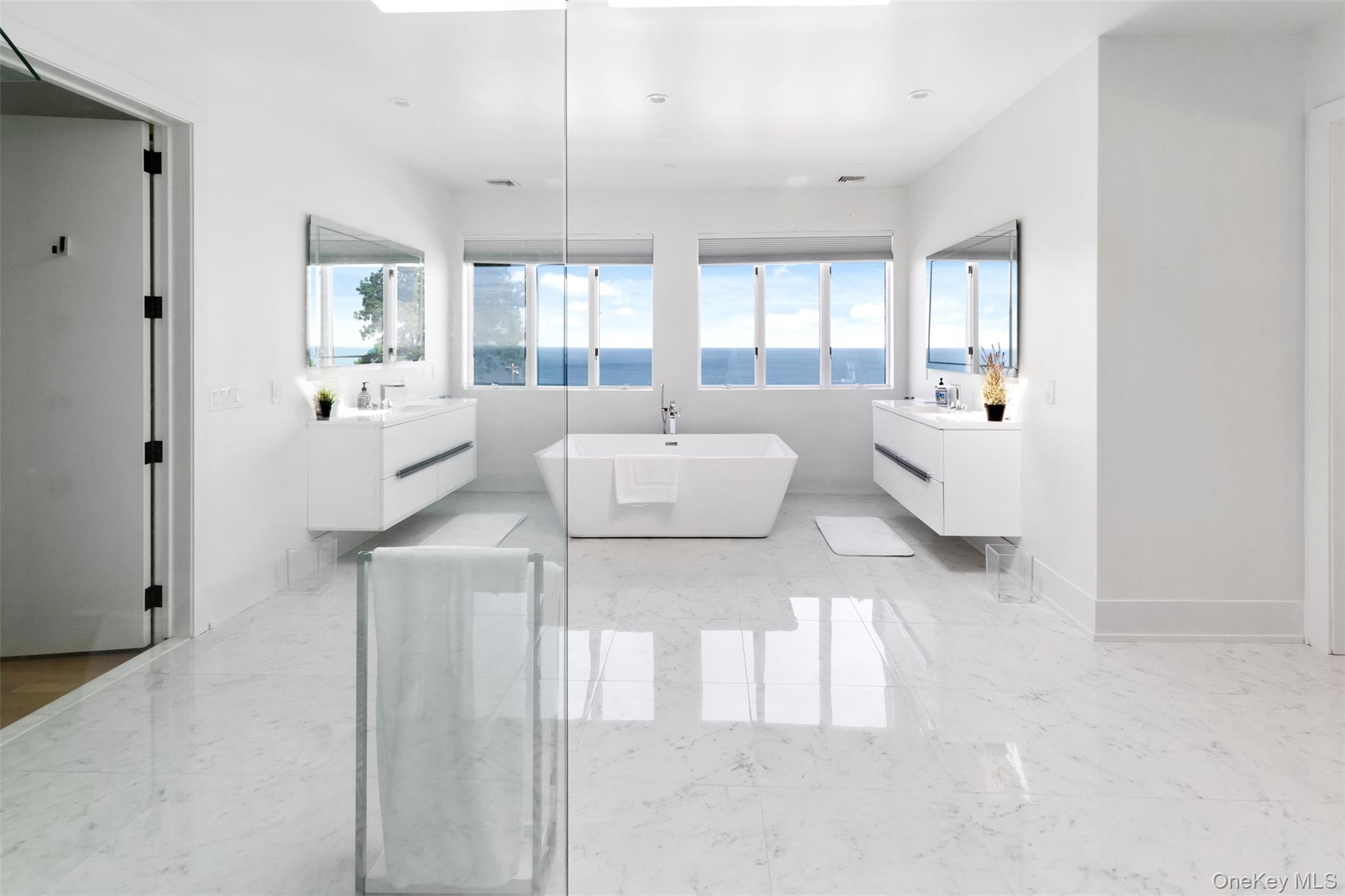 Single Family Osprey Suffolk County, NY 11777, MLS-912454-18