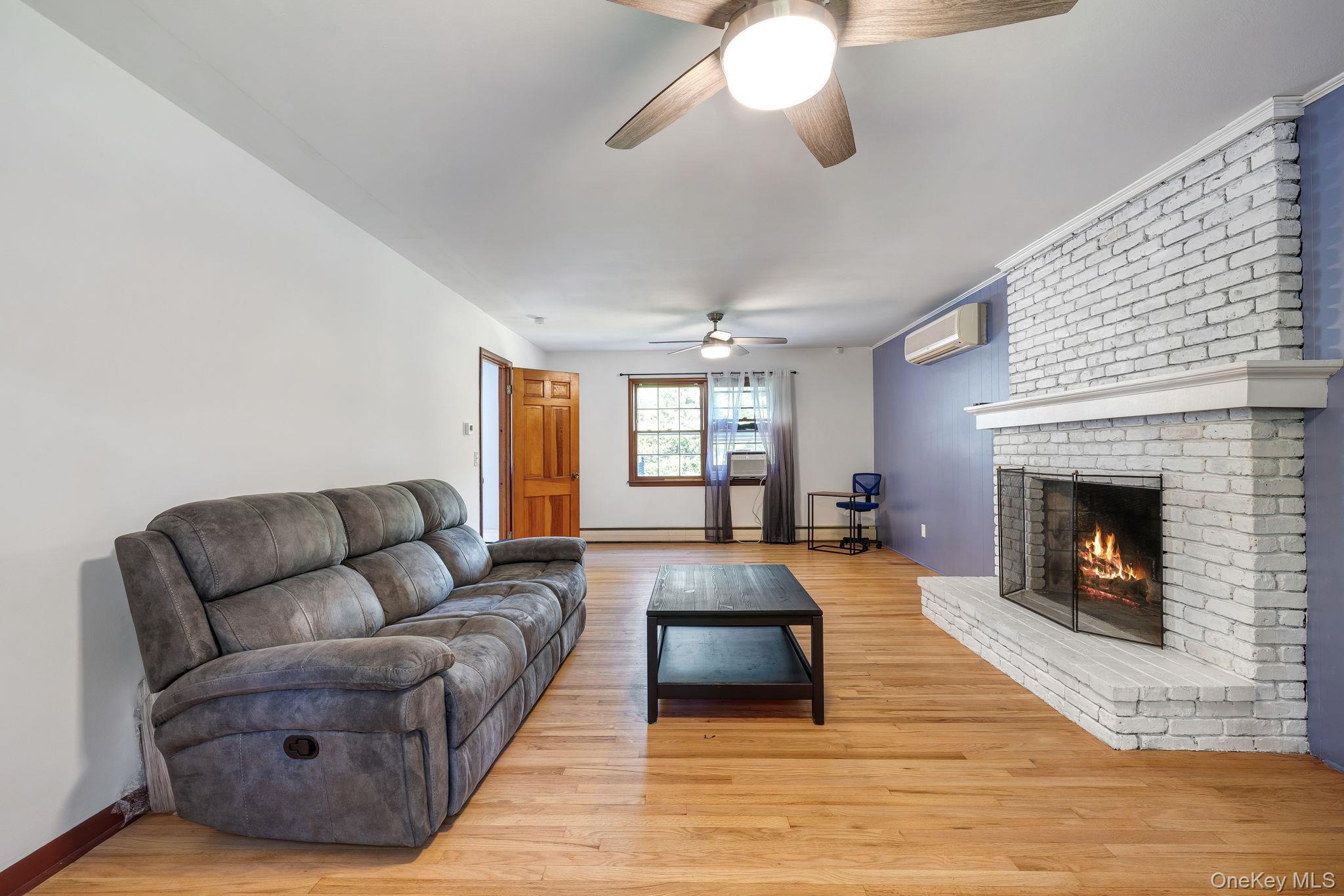 Single Family Timberline  Dutchess County, NY 12603, MLS-912484-4