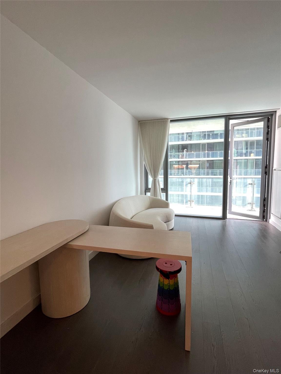 Condo 40th  Queens, NY 11354, MLS-912489-9