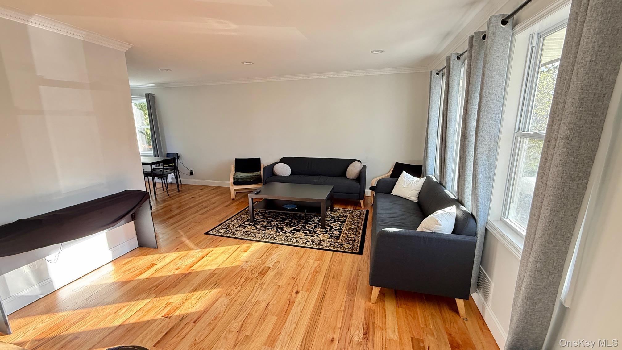 Single Family Lakewood Suffolk County, NY 11779, MLS-912495-14