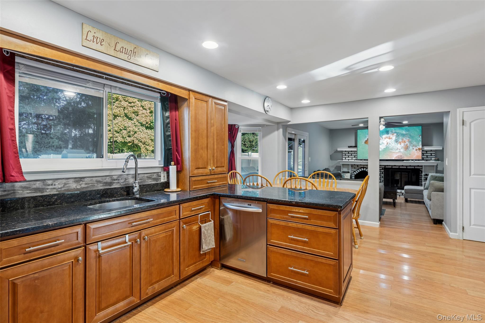 Single Family Parkridge  Suffolk County, NY 11776, MLS-912537-10