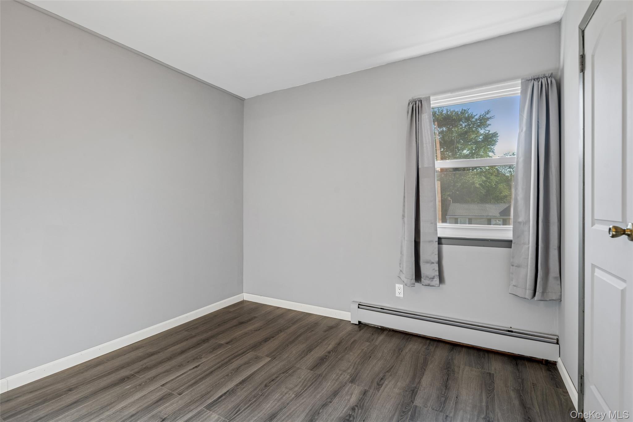 Single Family Parkridge  Suffolk County, NY 11776, MLS-912537-26