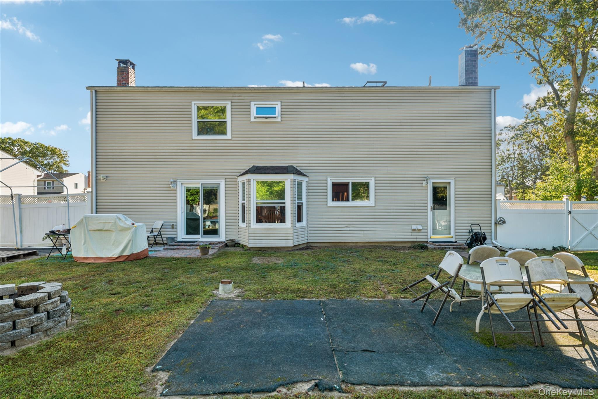 Single Family Parkridge  Suffolk County, NY 11776, MLS-912537-32