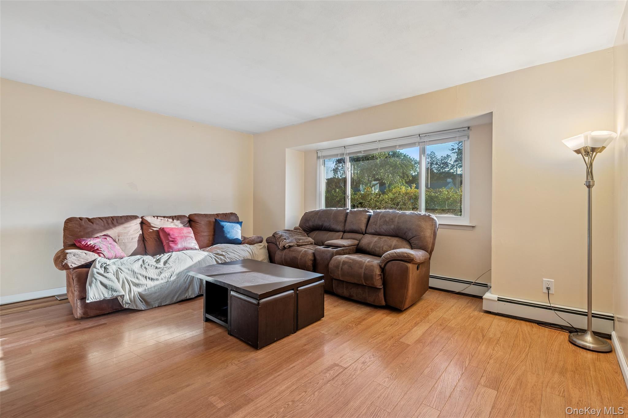 Single Family Parkridge  Suffolk County, NY 11776, MLS-912537-4