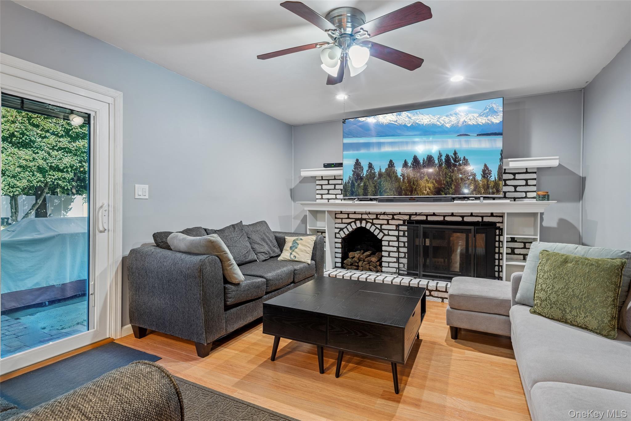 Single Family Parkridge  Suffolk County, NY 11776, MLS-912537-5