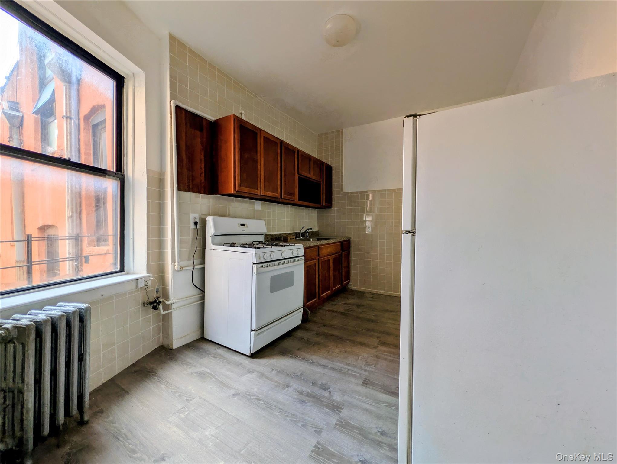 Coop 4th  Brooklyn, NY 11211, MLS-912542-3