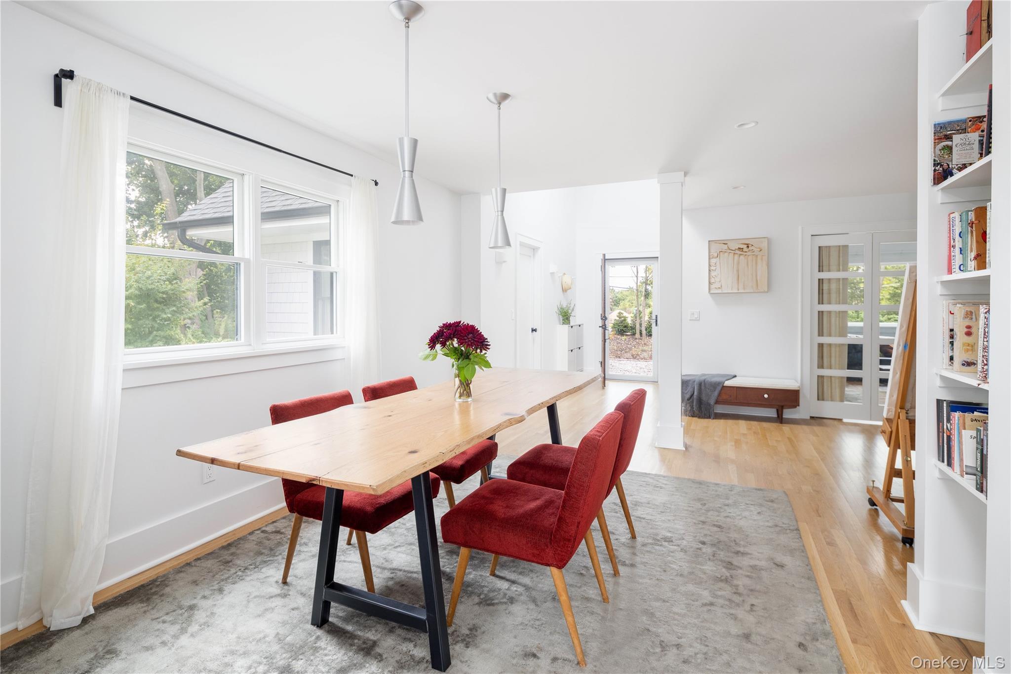 Single Family Main  Suffolk County, NY 11901, MLS-912551-14