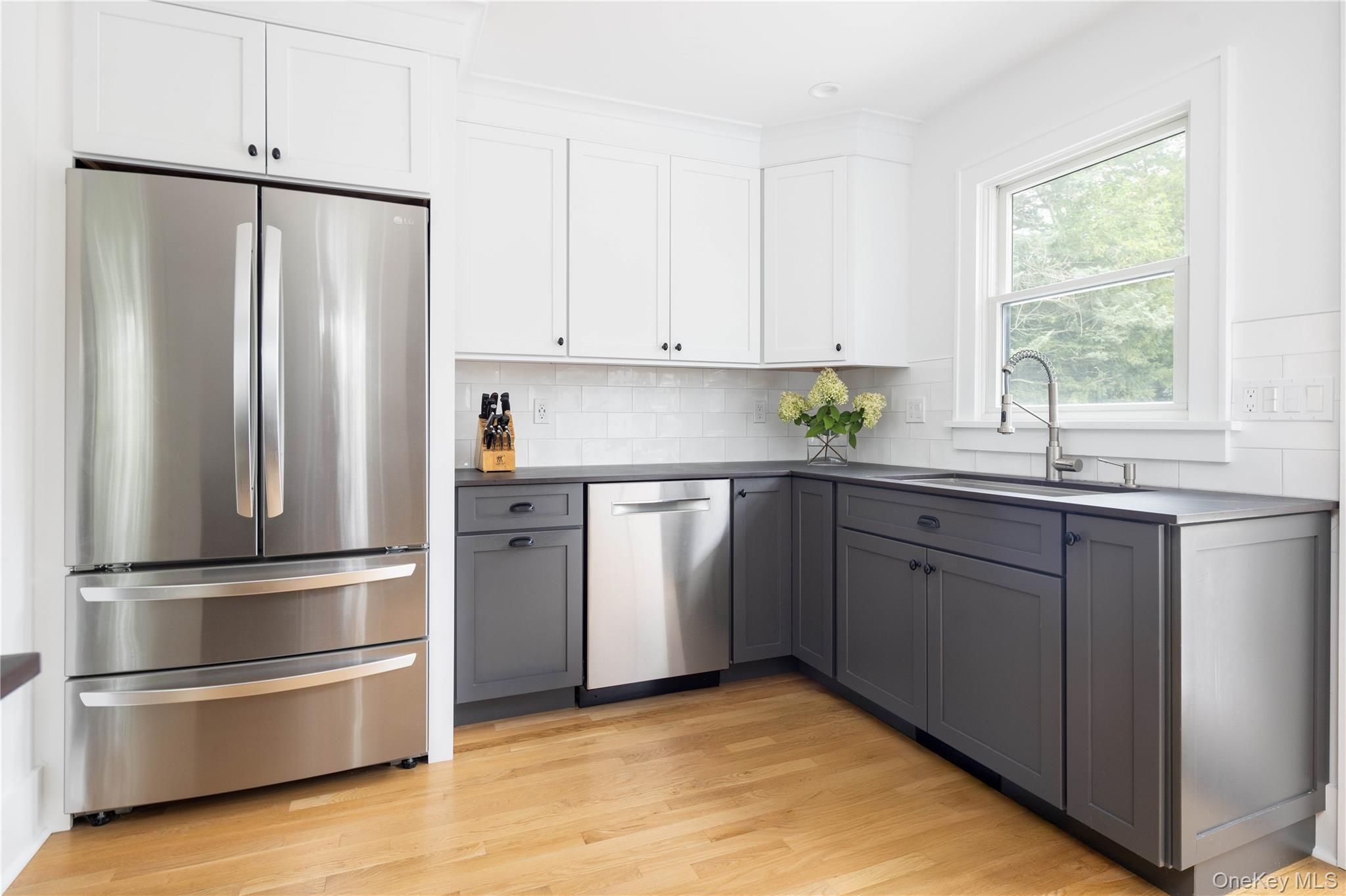 Single Family Main  Suffolk County, NY 11901, MLS-912551-18