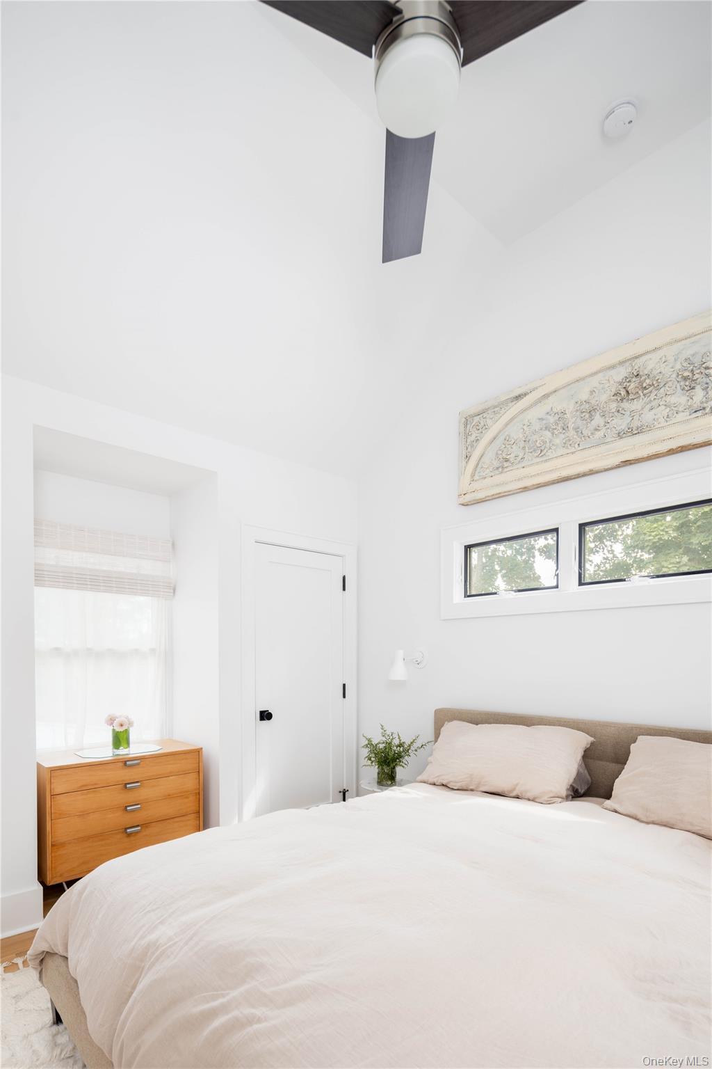 Single Family Main  Suffolk County, NY 11901, MLS-912551-19