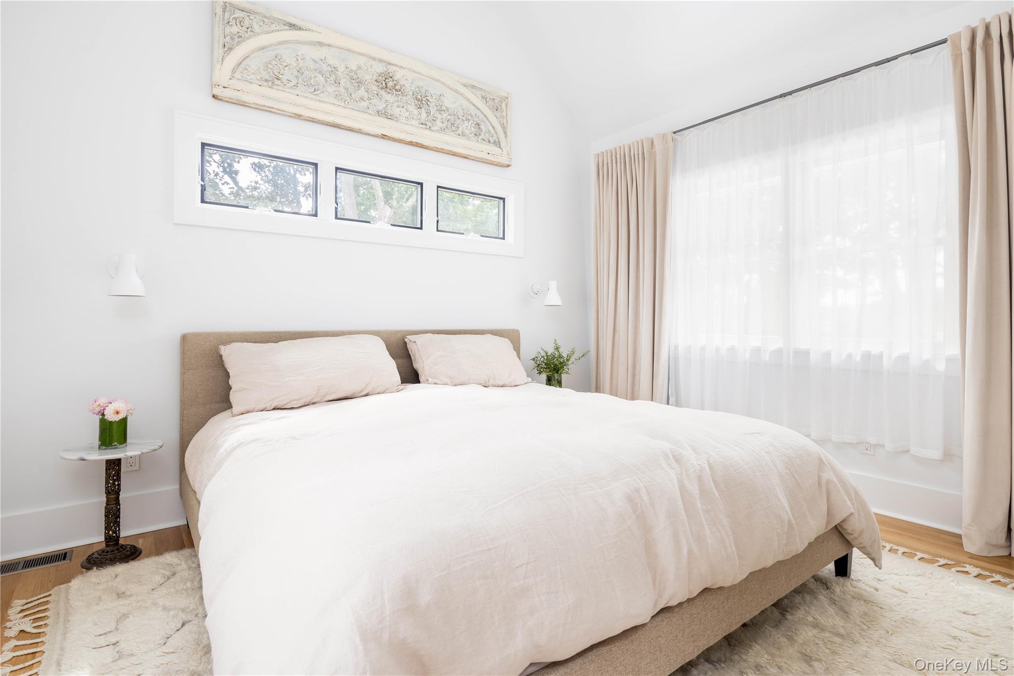 Single Family Main  Suffolk County, NY 11901, MLS-912551-20