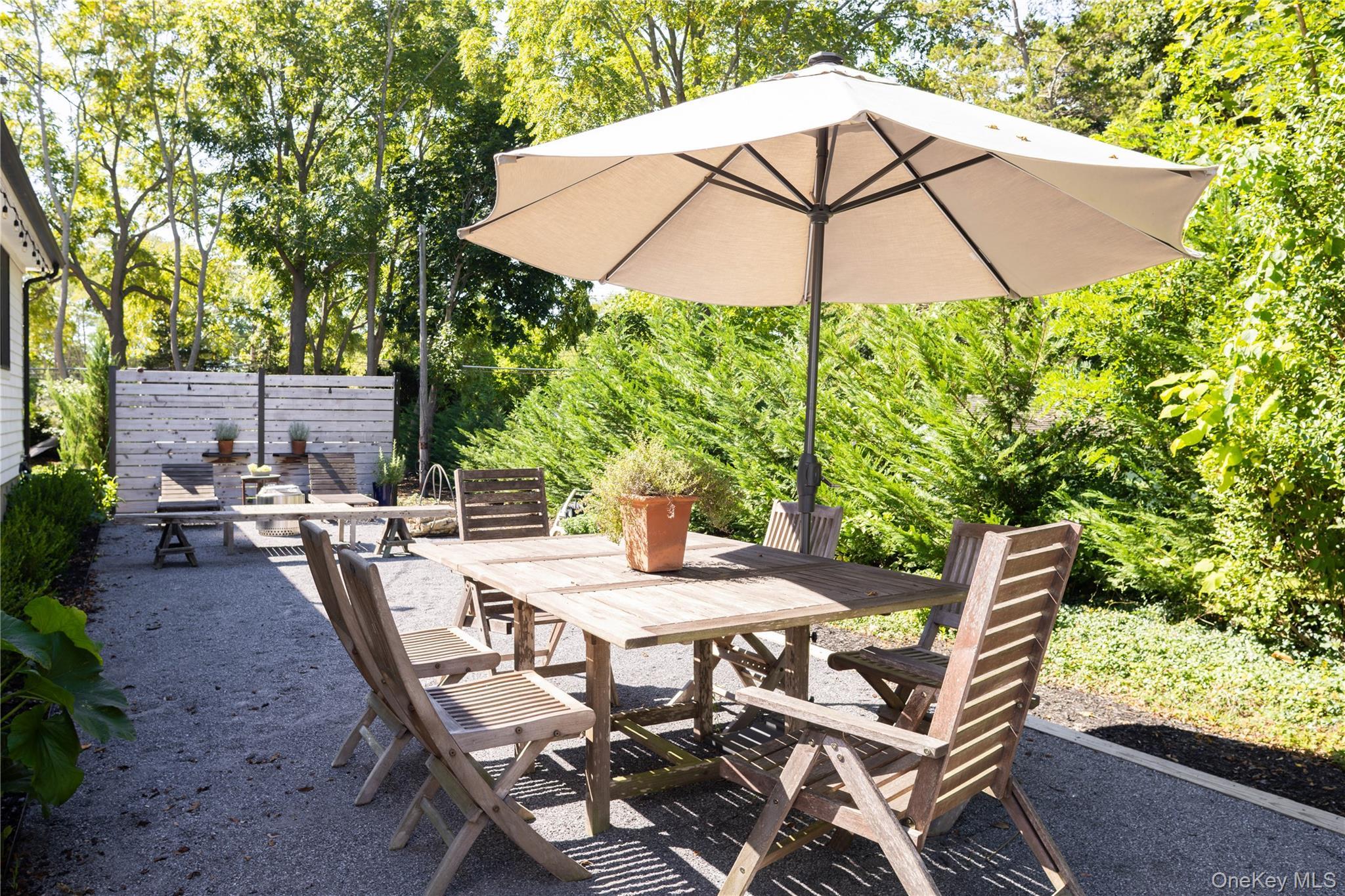 Single Family Main  Suffolk County, NY 11901, MLS-912551-5