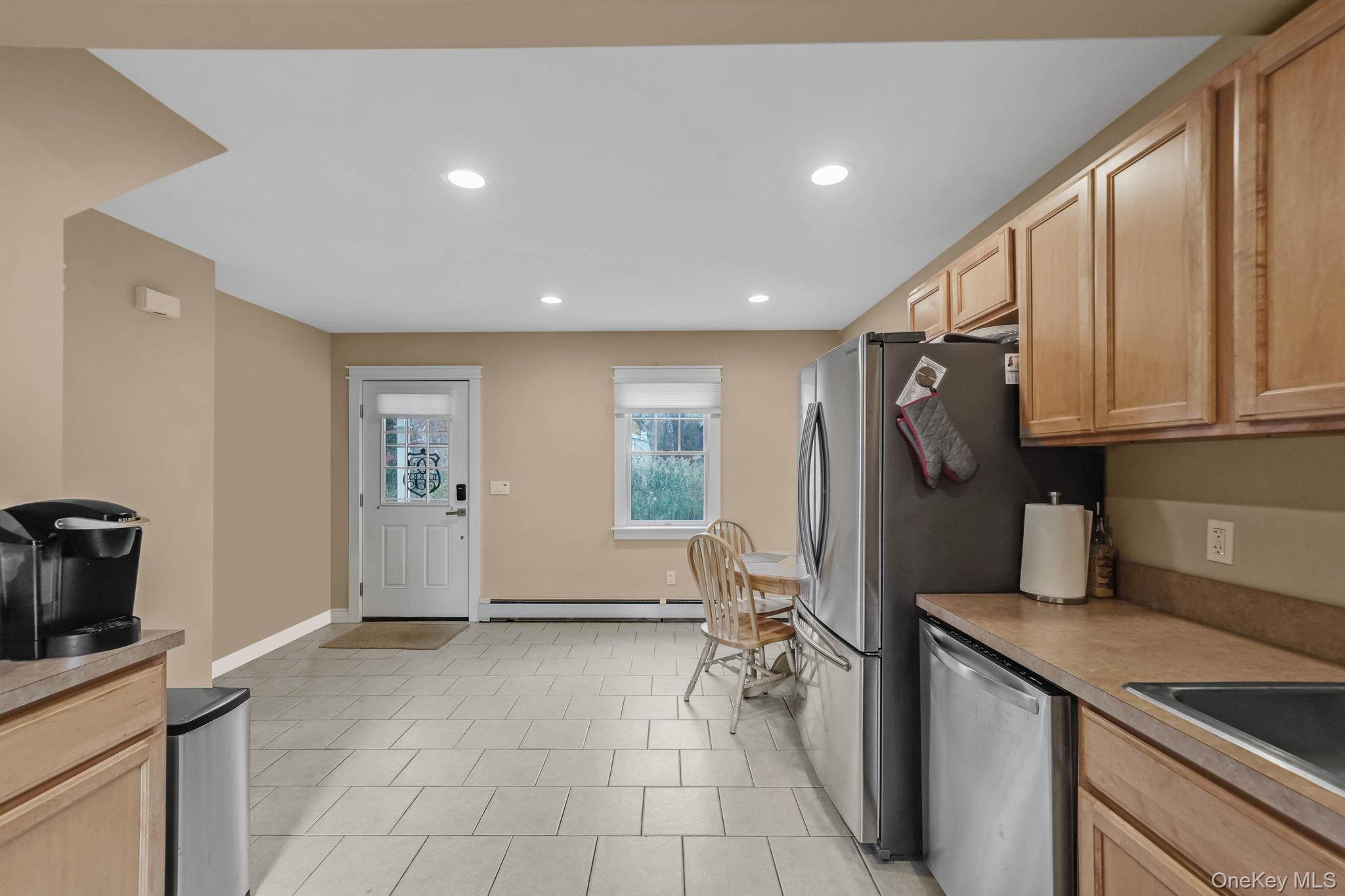 Single Family Tulip  Suffolk County, NY 11754, MLS-912569-13