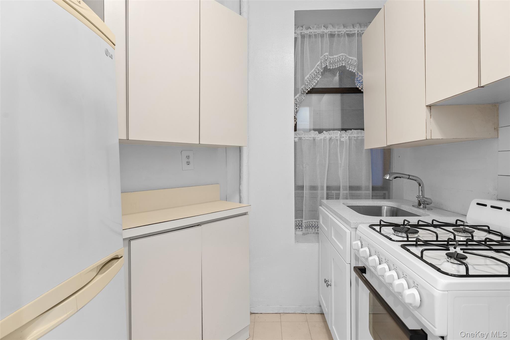 Condo E 51st Street Manhattan, NY 10022, MLS-912614-5