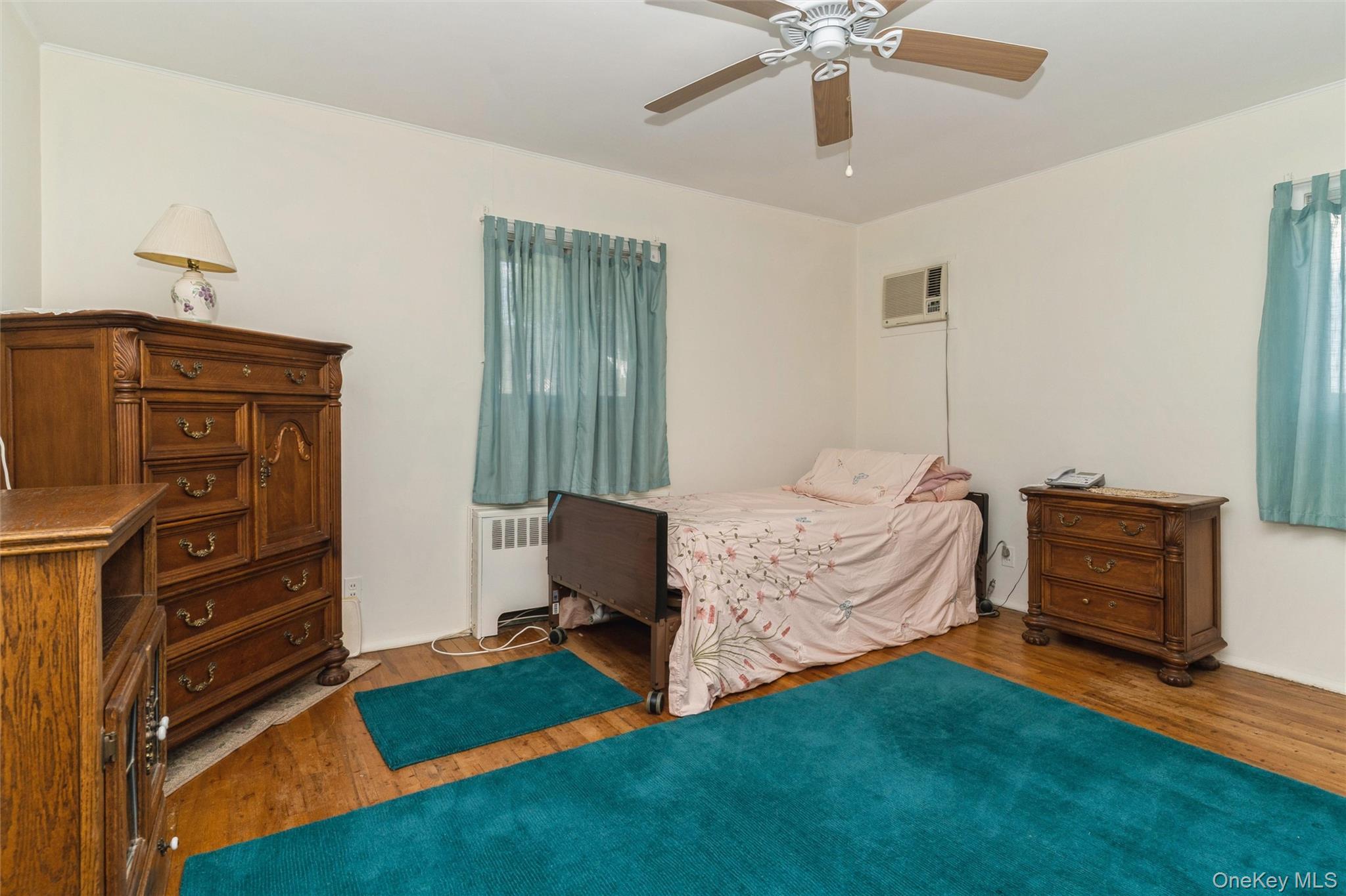 Single Family Maplewood  Nassau County, NY 11783, MLS-912694-9