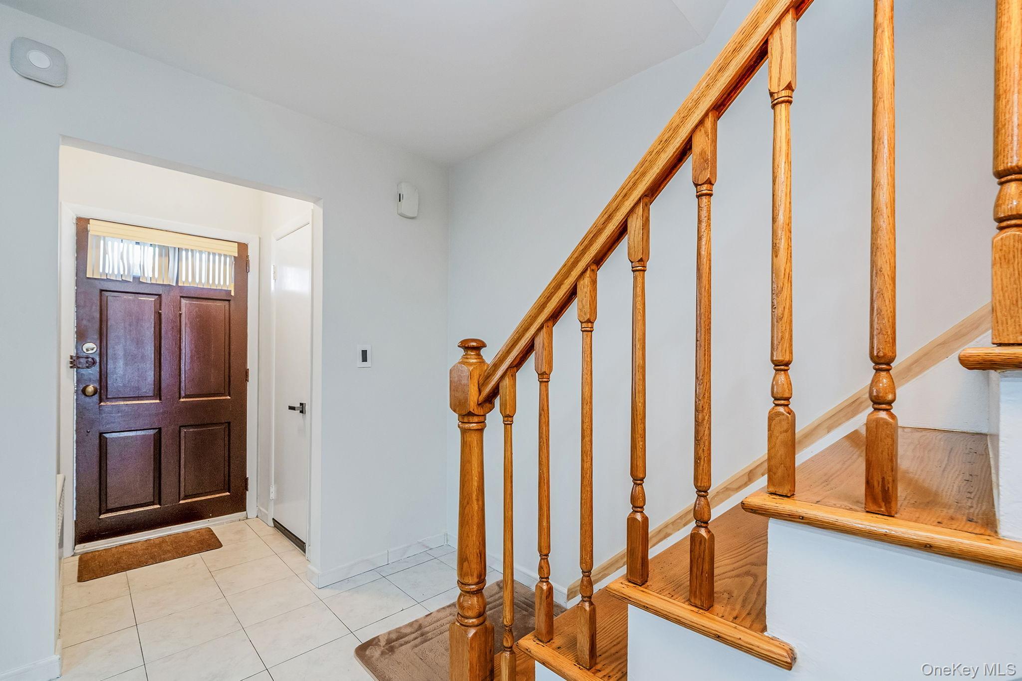 Single Family 80th Queens, NY 11385, MLS-912709-21