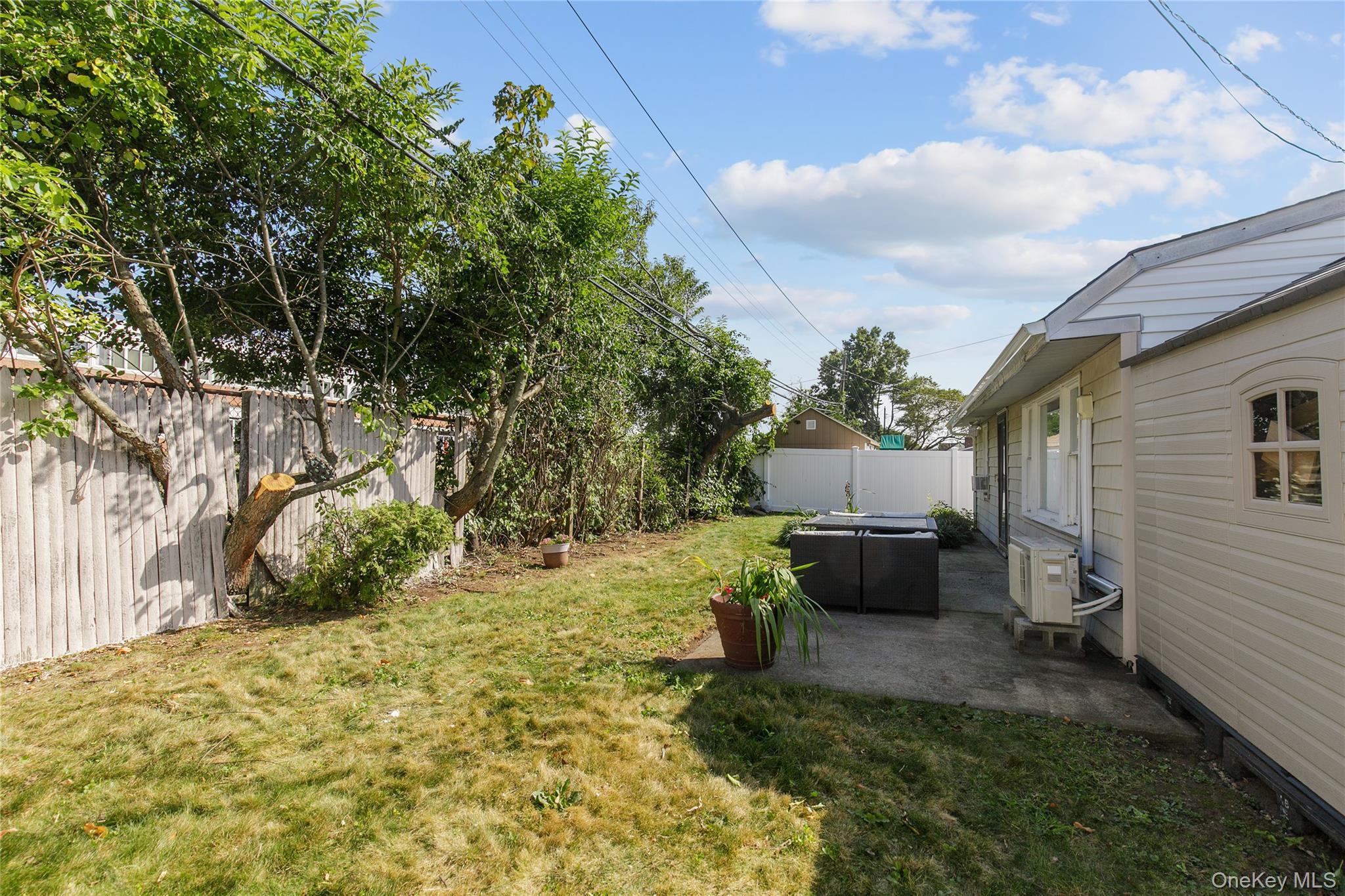 Single Family Lowland  Nassau County, NY 11756, MLS-912719-23