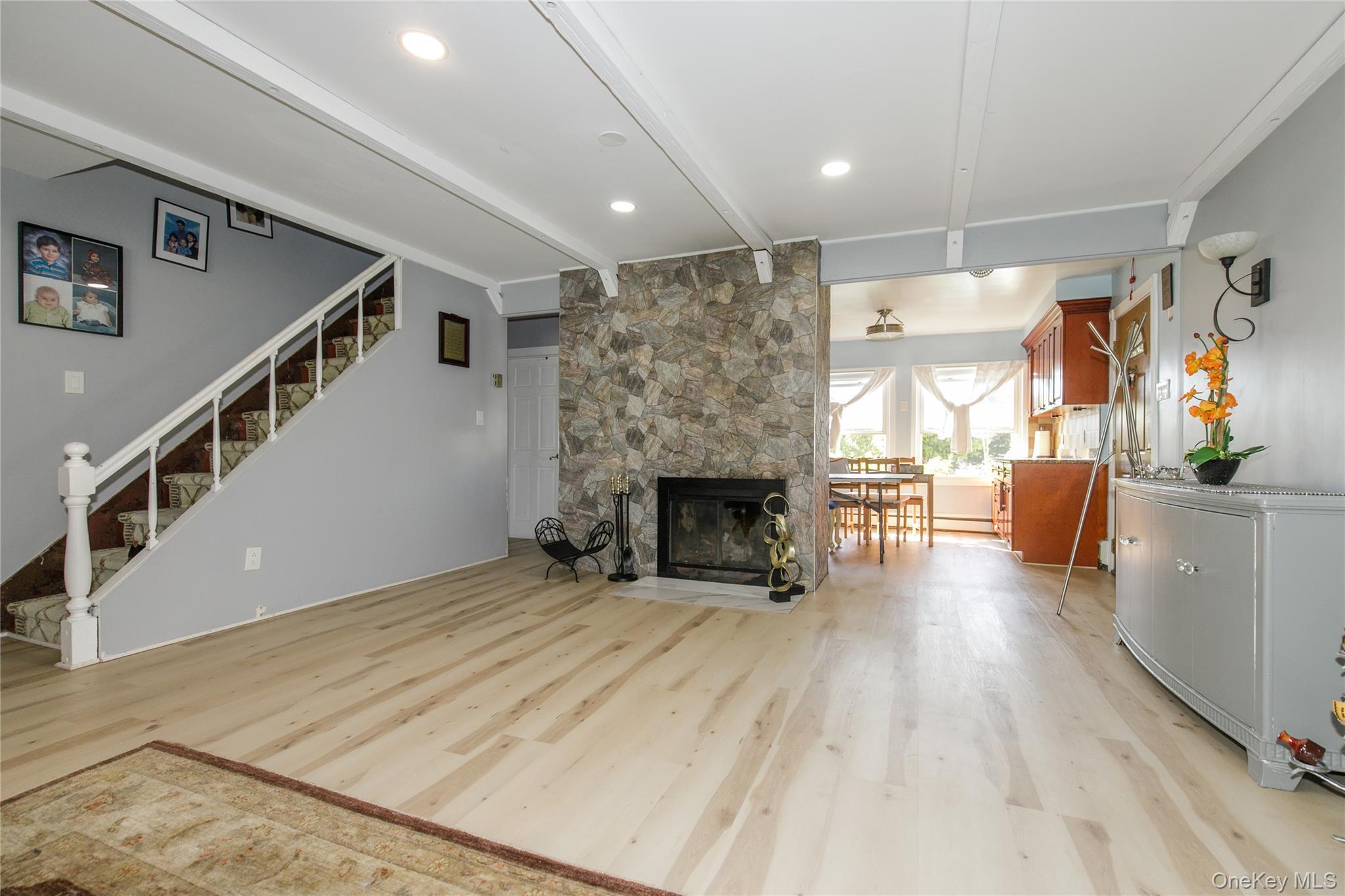 Single Family Lowland  Nassau County, NY 11756, MLS-912719-8