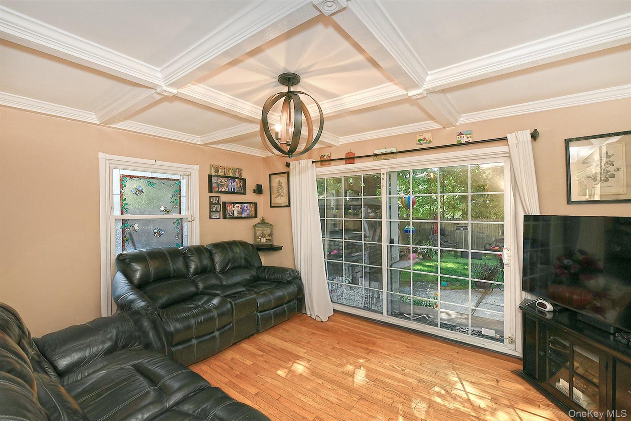 Single Family Cranford  Nassau County, NY 11803, MLS-912720-13