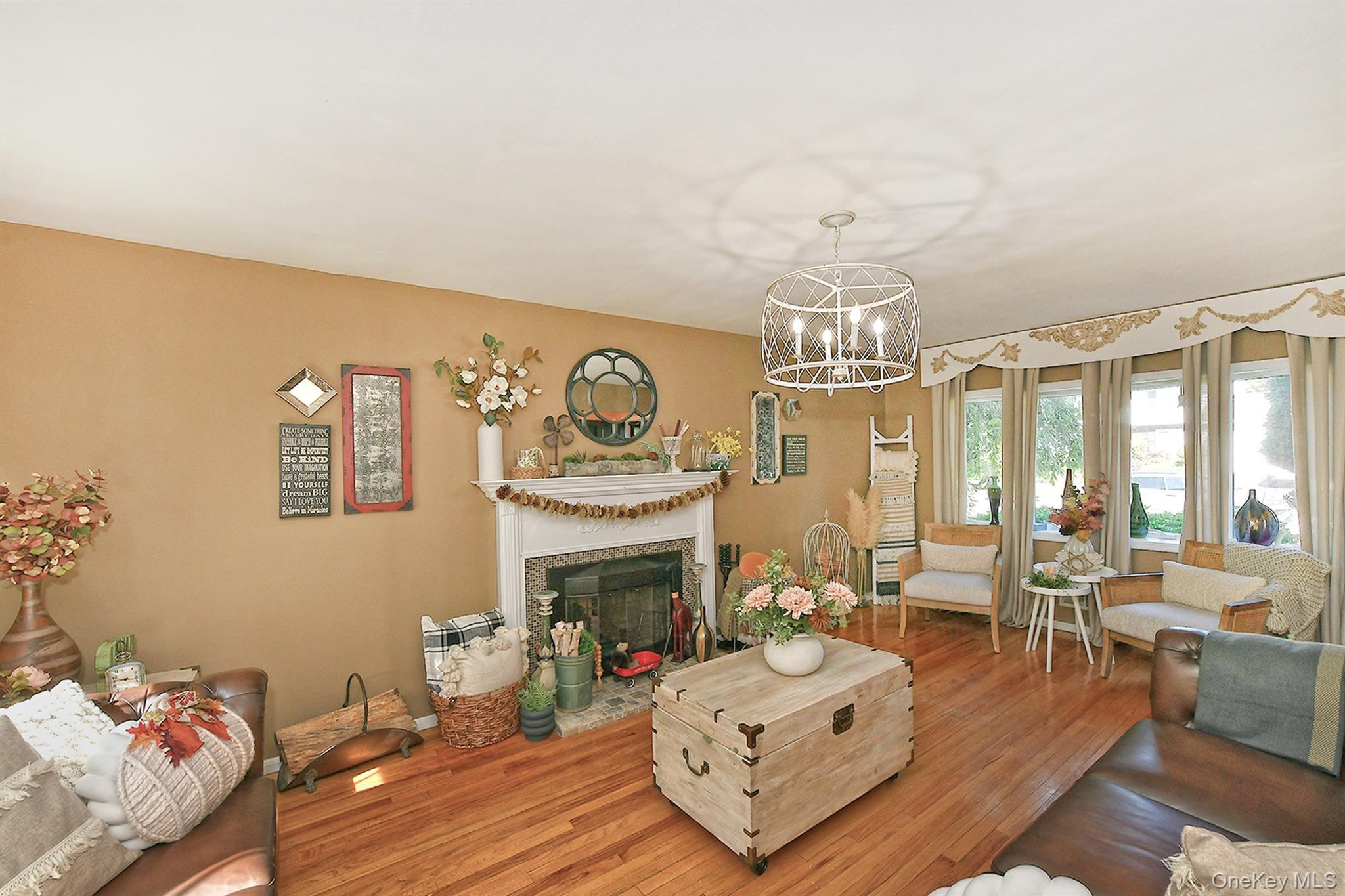 Single Family Cranford  Nassau County, NY 11803, MLS-912720-6