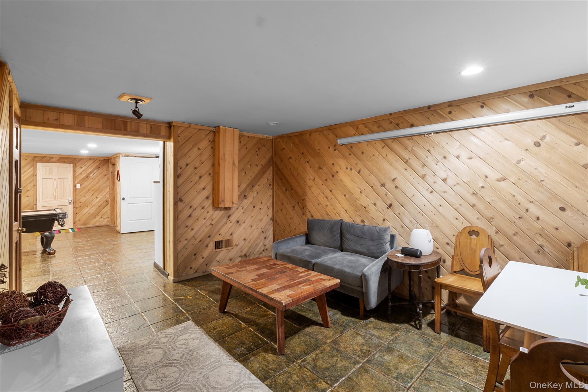 Single Family May Sullivan County, NY 12737, MLS-912725-34