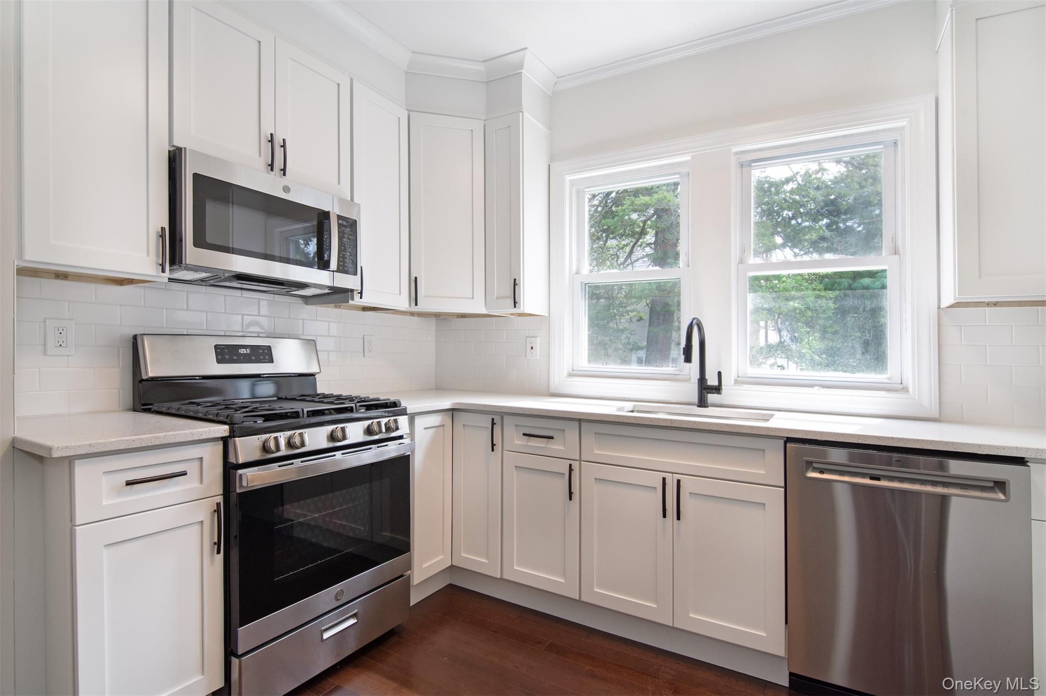 Single Family Palisade  Westchester County, NY 10703, MLS-912729-17