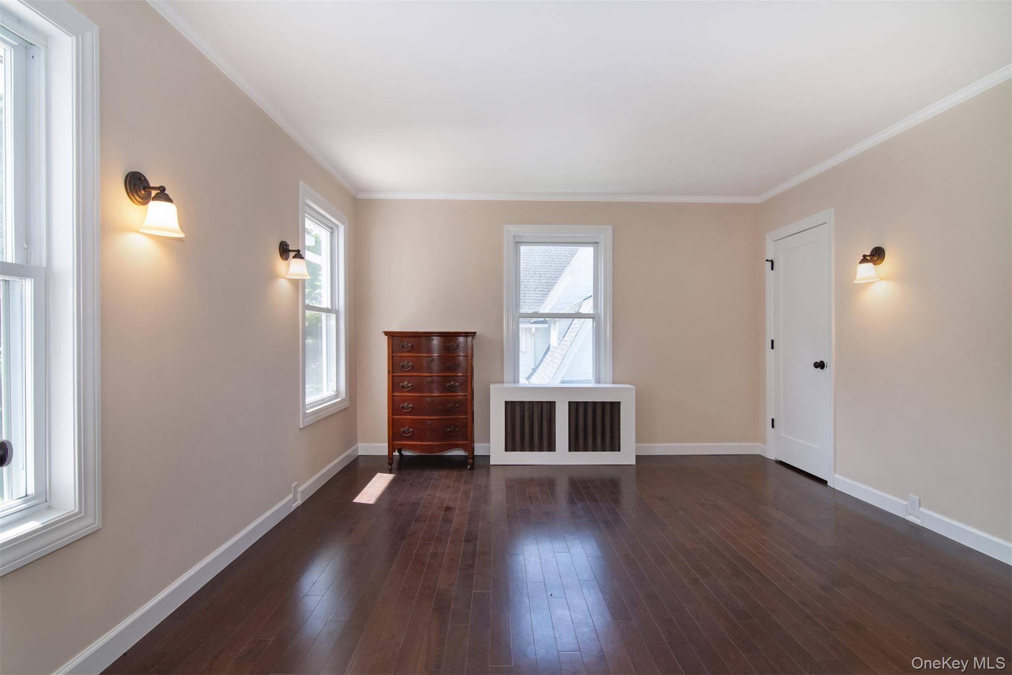 Single Family Palisade  Westchester County, NY 10703, MLS-912729-24