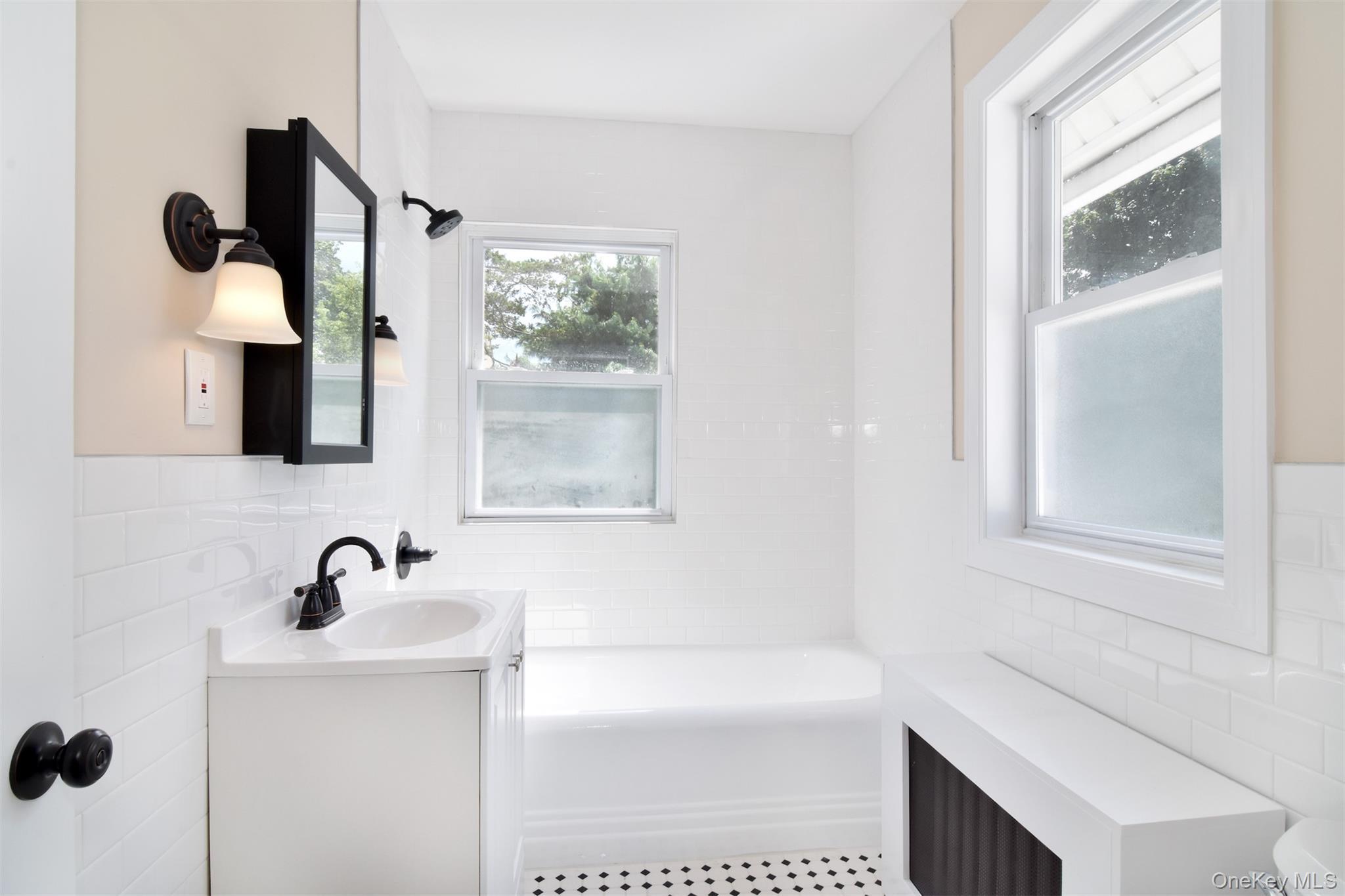 Single Family Palisade  Westchester County, NY 10703, MLS-912729-27