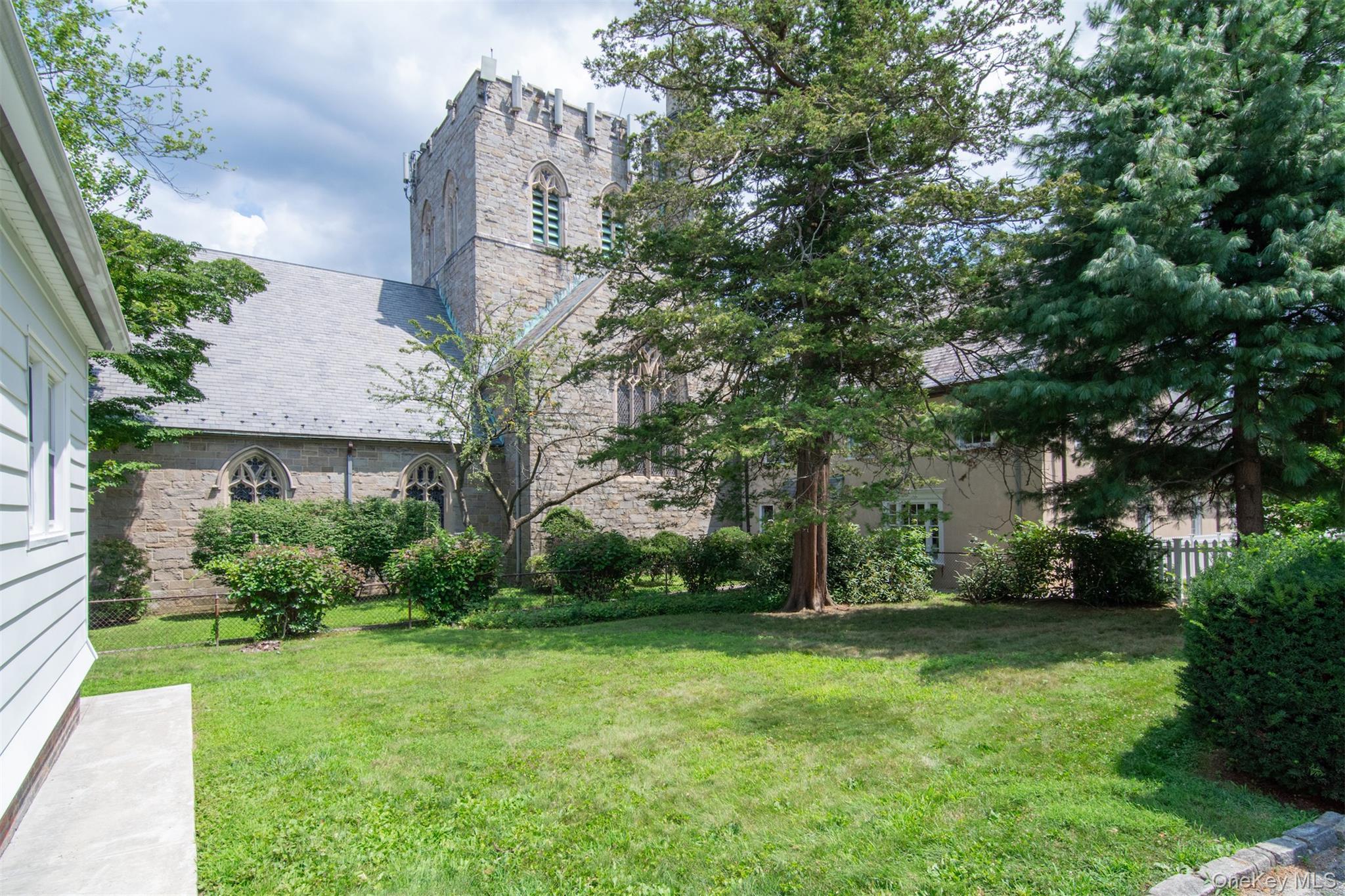 Single Family Palisade  Westchester County, NY 10703, MLS-912729-36