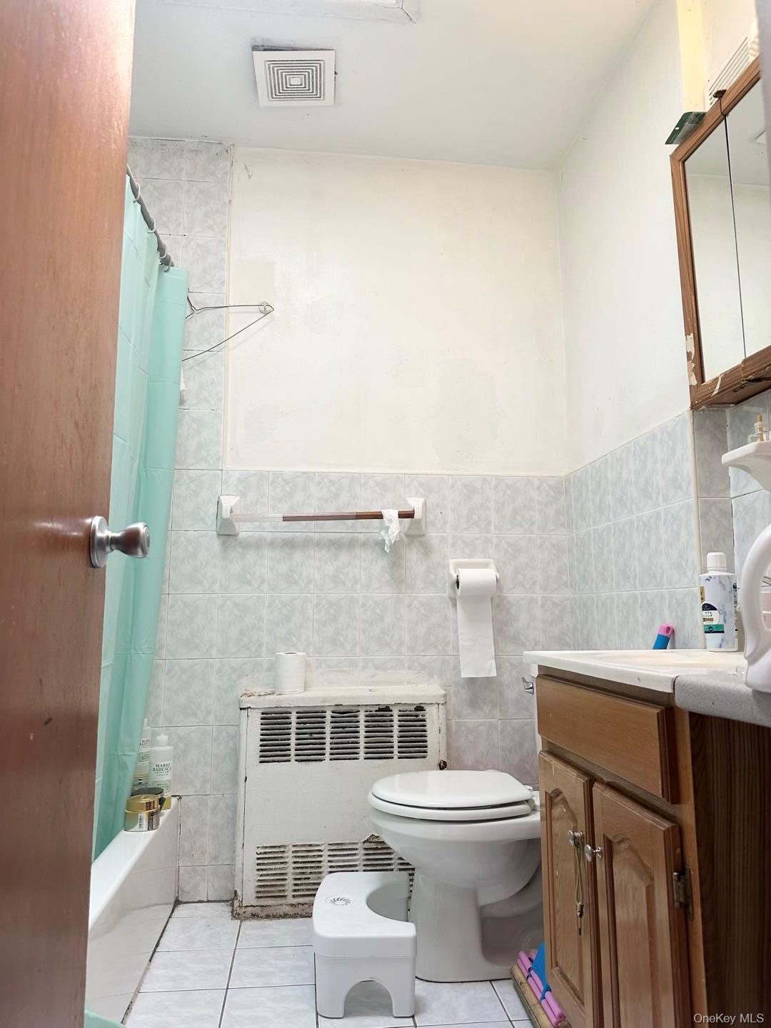Single Family Horace Harding Expressway Queens, NY 11367, MLS-912750-4