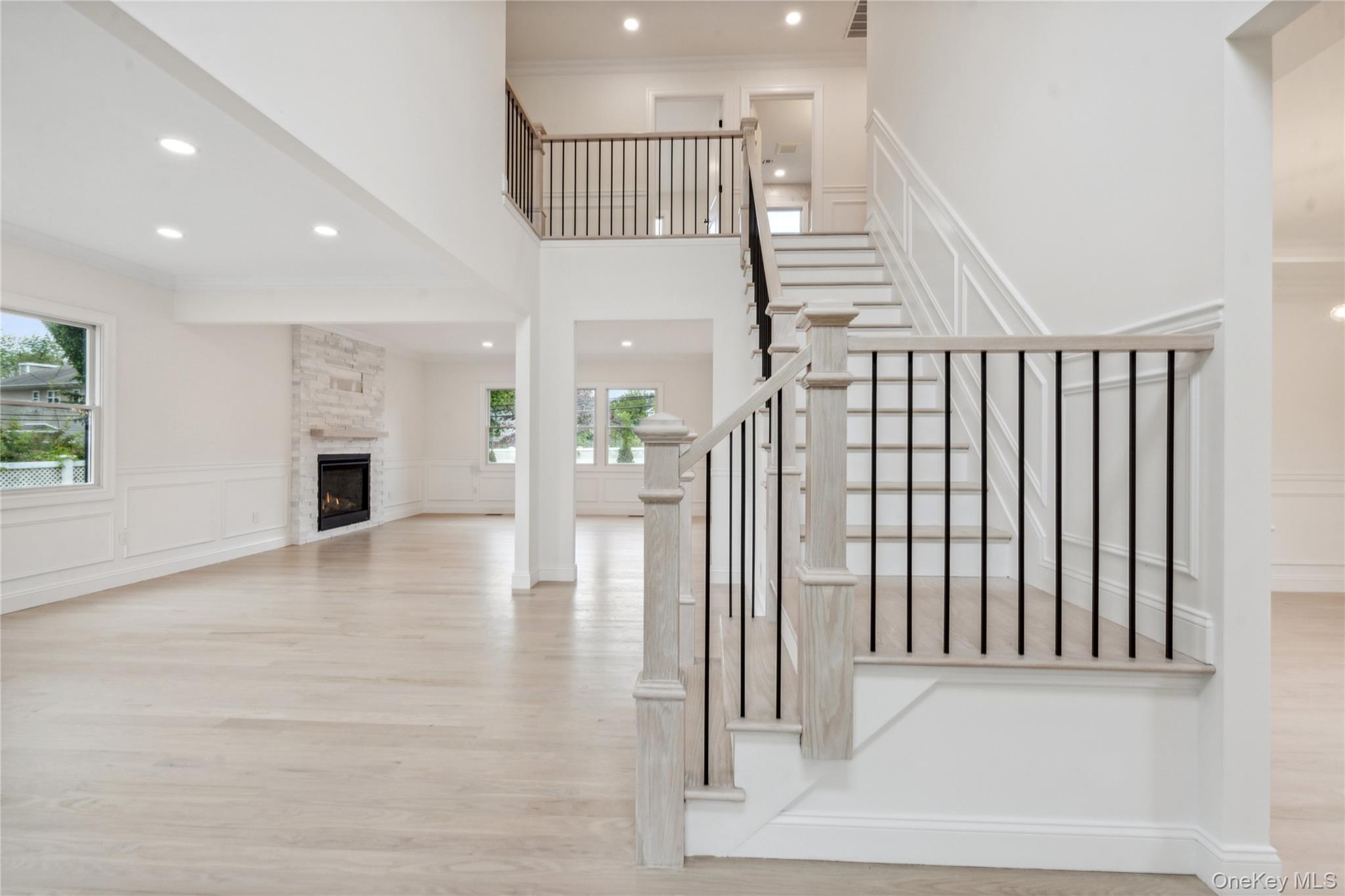 Single Family Lorraine Nassau County, NY 11791, MLS-912763-2