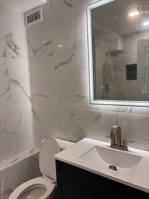 Single Family Drive  Suffolk County, NY 11715, MLS-912784-27