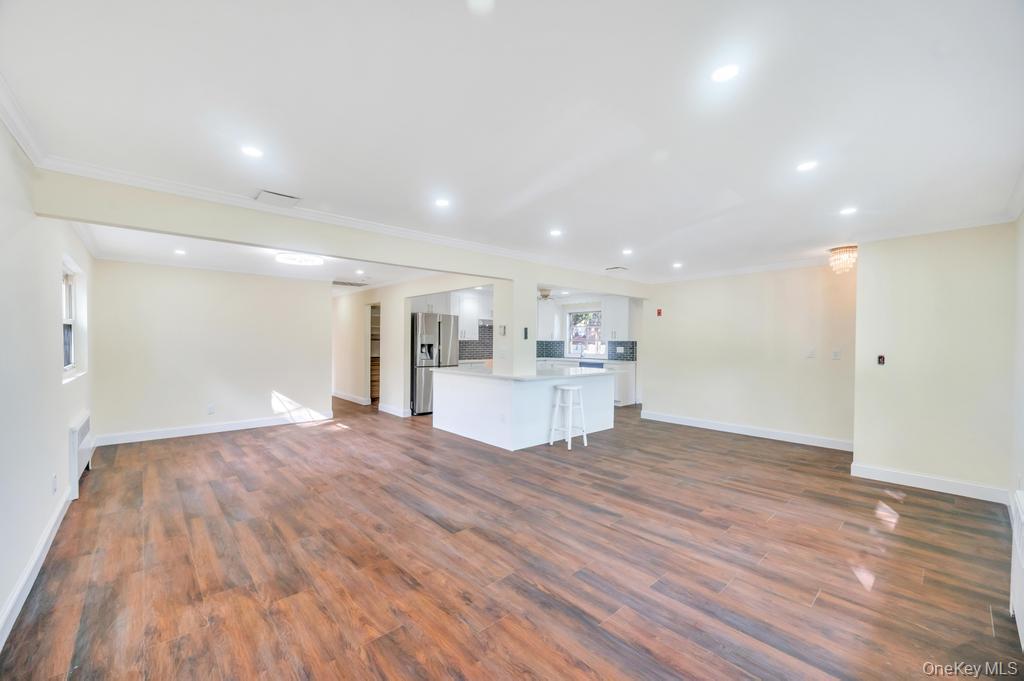 Single Family Jerusalem  Nassau County, NY 11783, MLS-912807-13