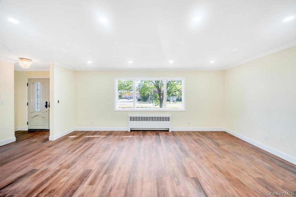 Single Family Jerusalem  Nassau County, NY 11783, MLS-912807-15