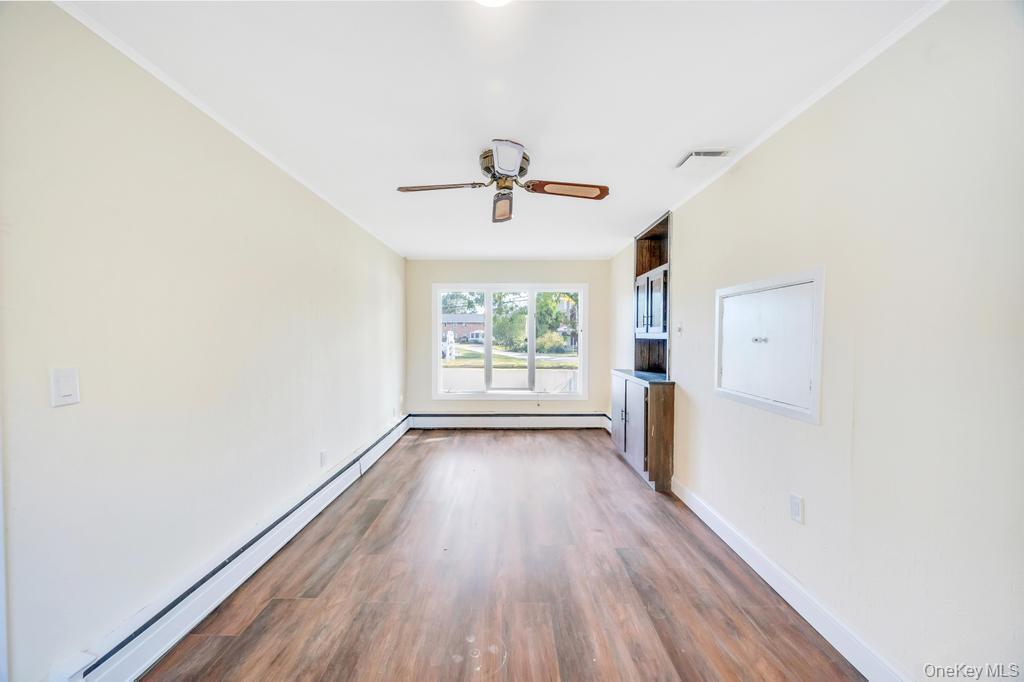 Single Family Jerusalem  Nassau County, NY 11783, MLS-912807-24