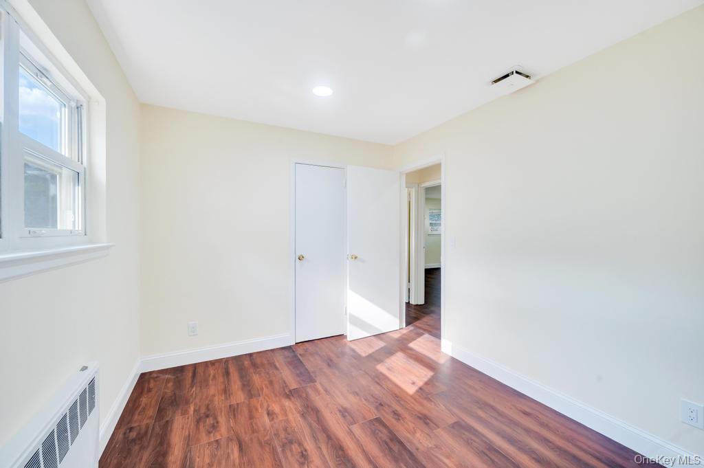 Single Family Jerusalem  Nassau County, NY 11783, MLS-912807-31