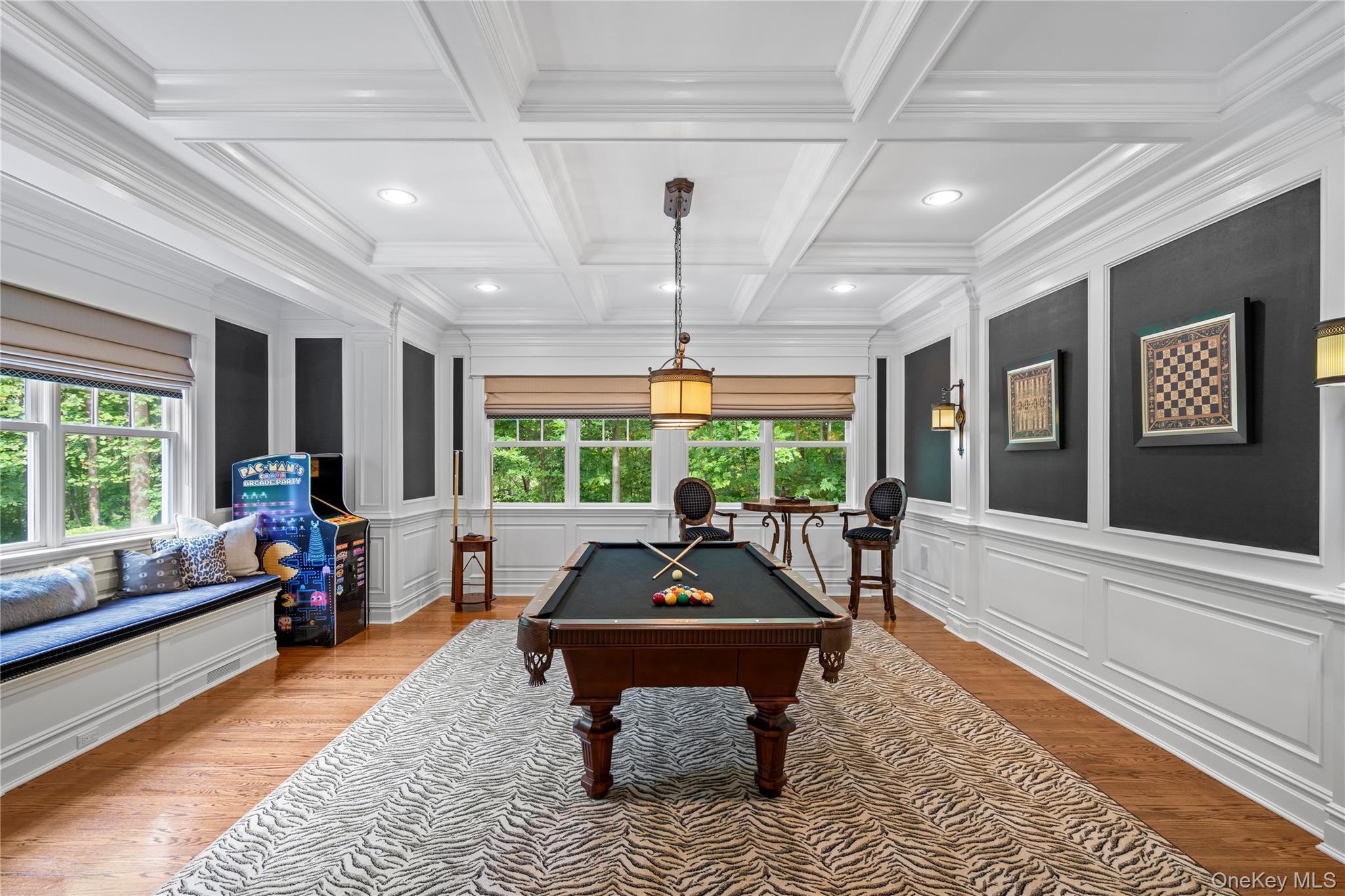 Single Family Parish Nassau County, NY 11560, MLS-912834-10